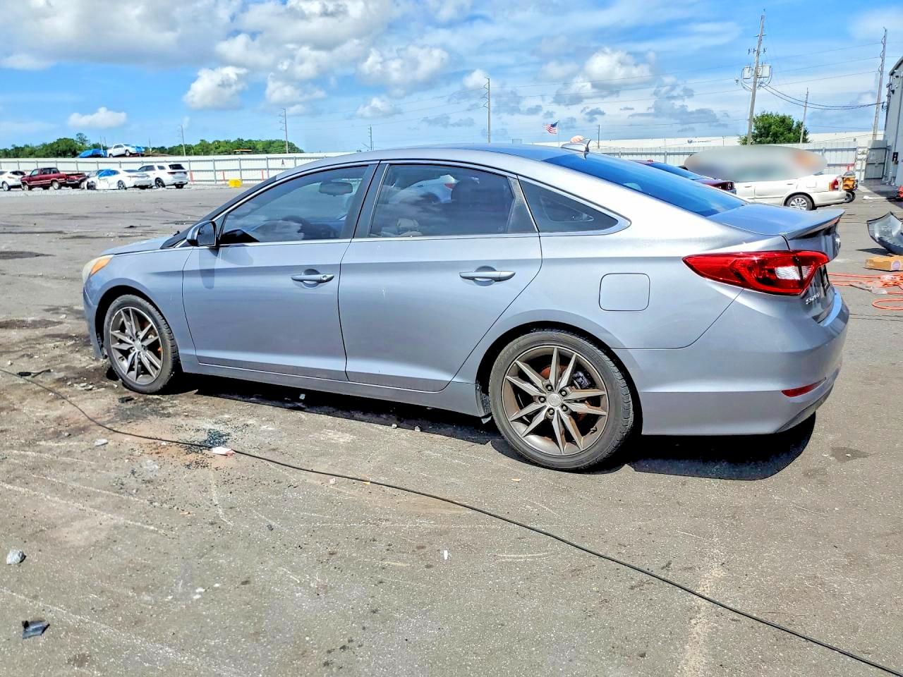 2015 Hyundai Sonata Se Silver vin: 5NPE24AF3FH213207