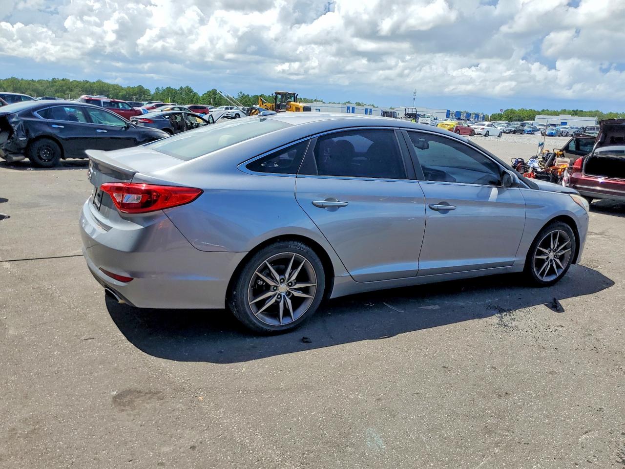 2015 Hyundai Sonata Se Silver vin: 5NPE24AF3FH213207