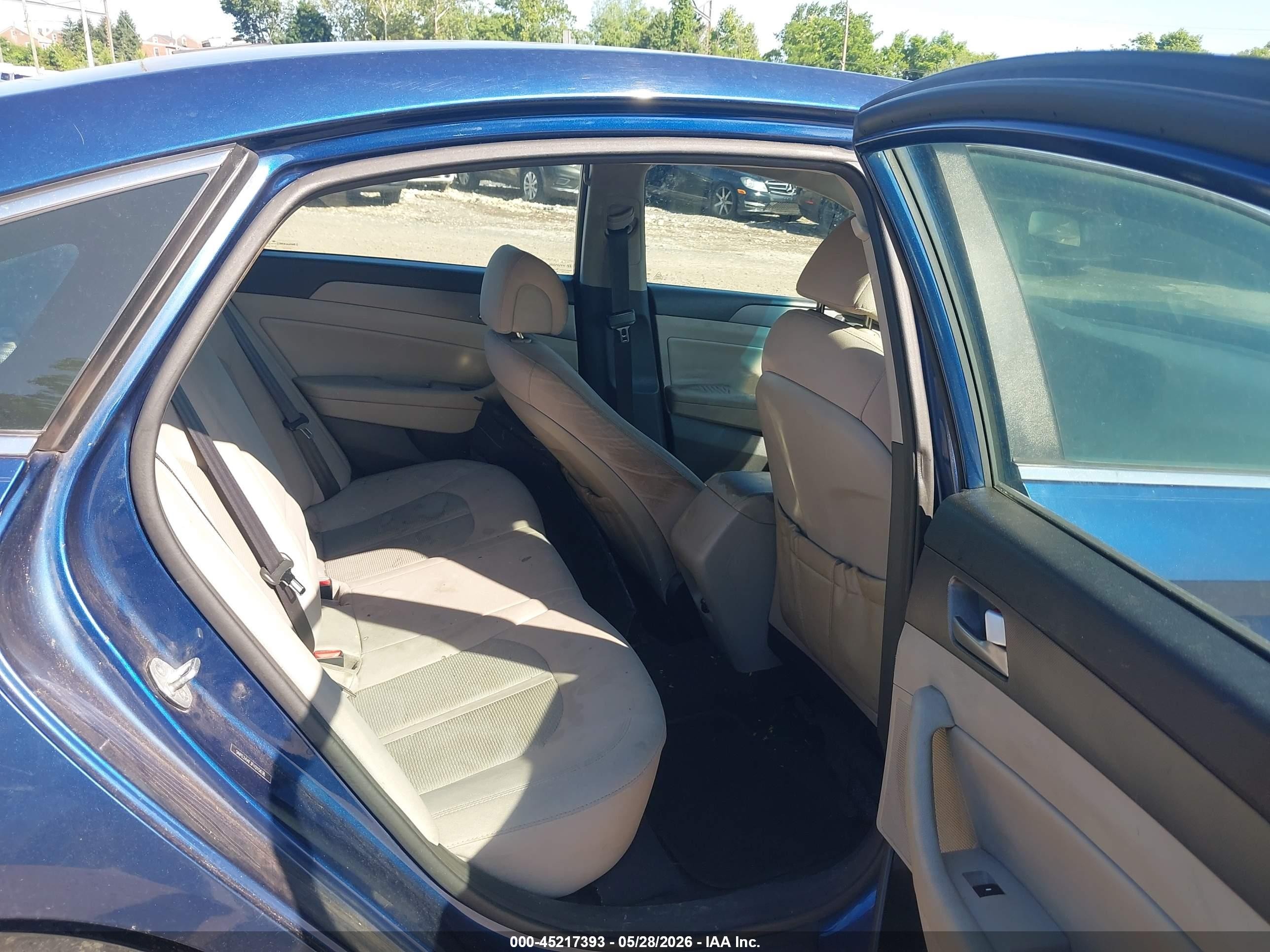 2015 Hyundai Sonata Se Blue vin: 5NPE24AF3FH215636