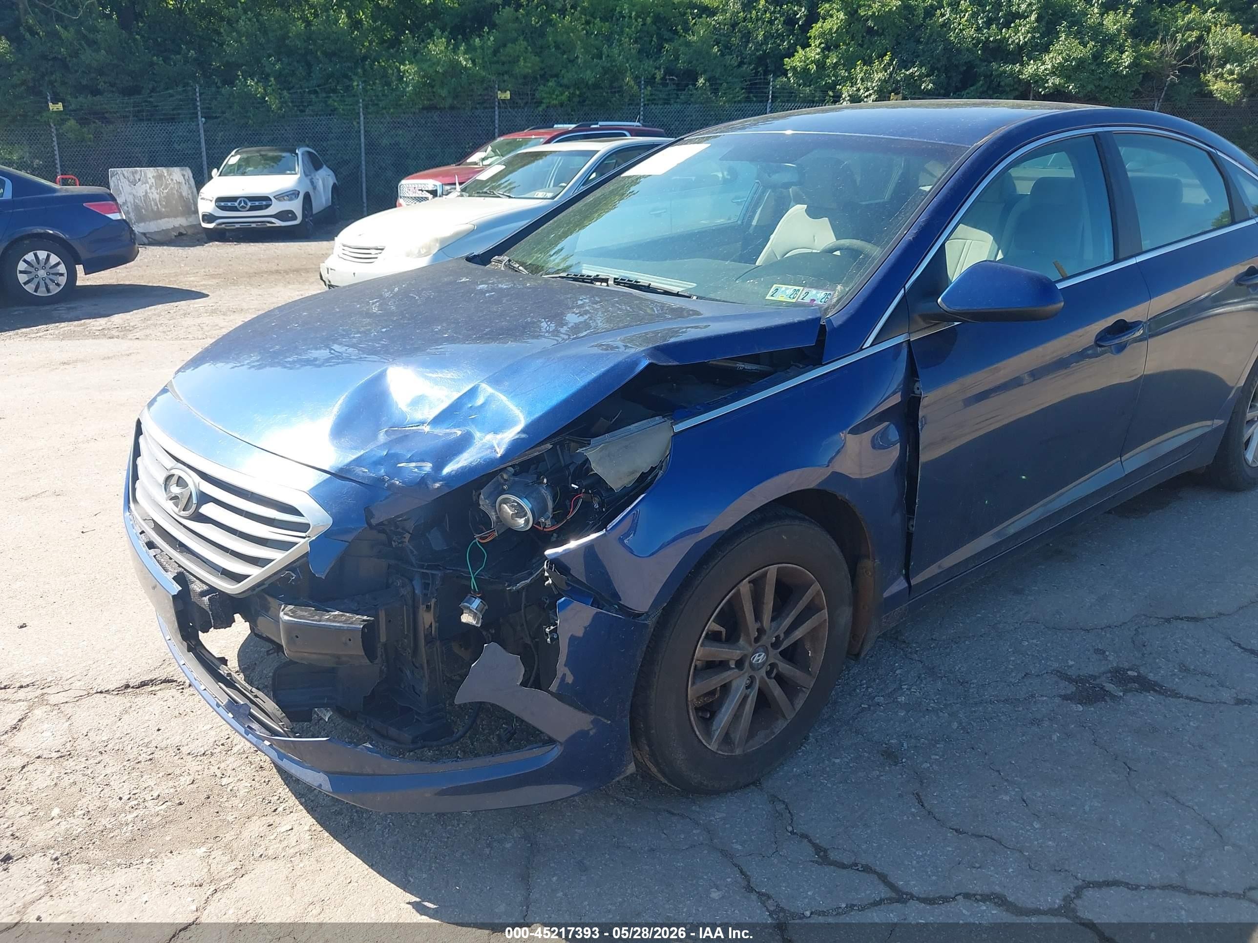 2015 Hyundai Sonata Se Blue vin: 5NPE24AF3FH215636
