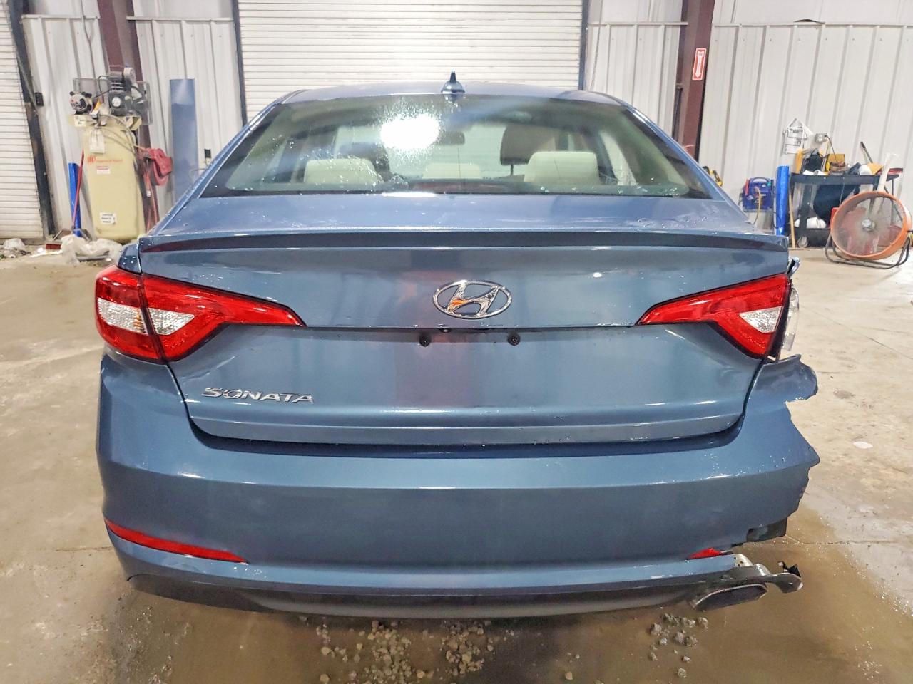 2015 Hyundai Sonata Se Blue vin: 5NPE24AF3FH228158