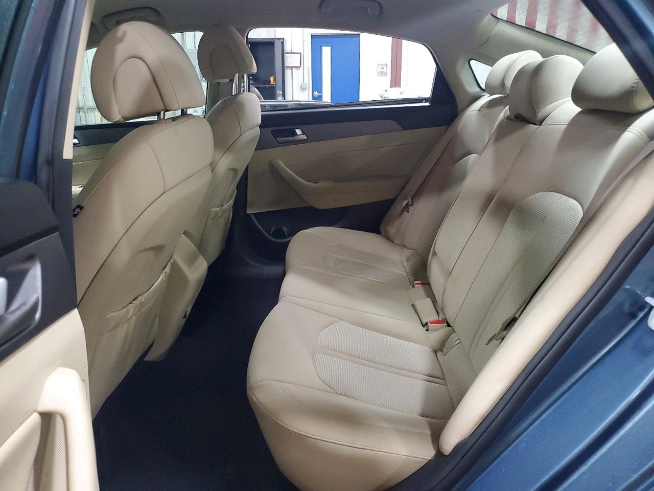 2015 Hyundai Sonata Se Blue vin: 5NPE24AF3FH228158