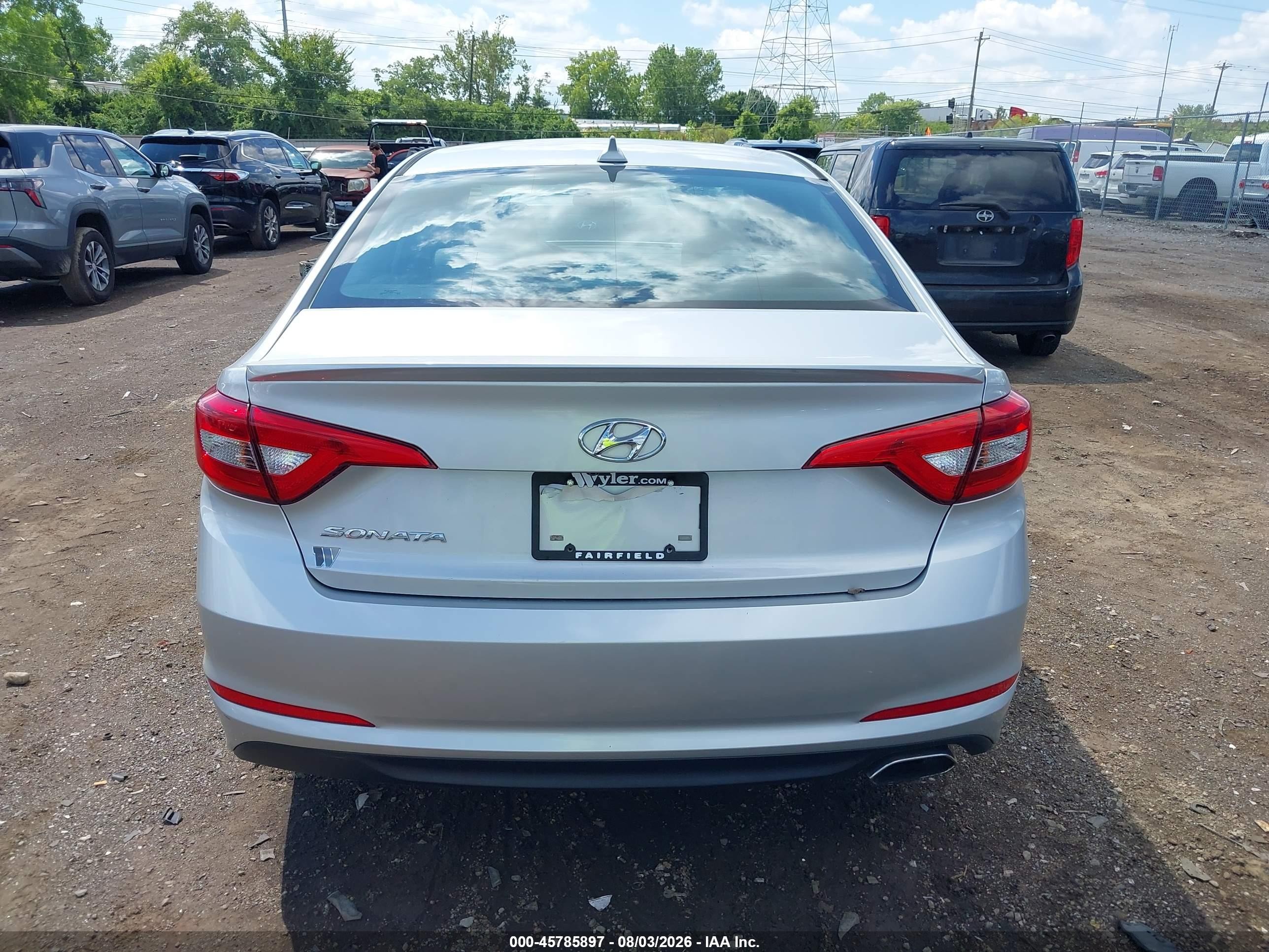 2015 Hyundai Sonata Se Silver vin: 5NPE24AF3FH232601