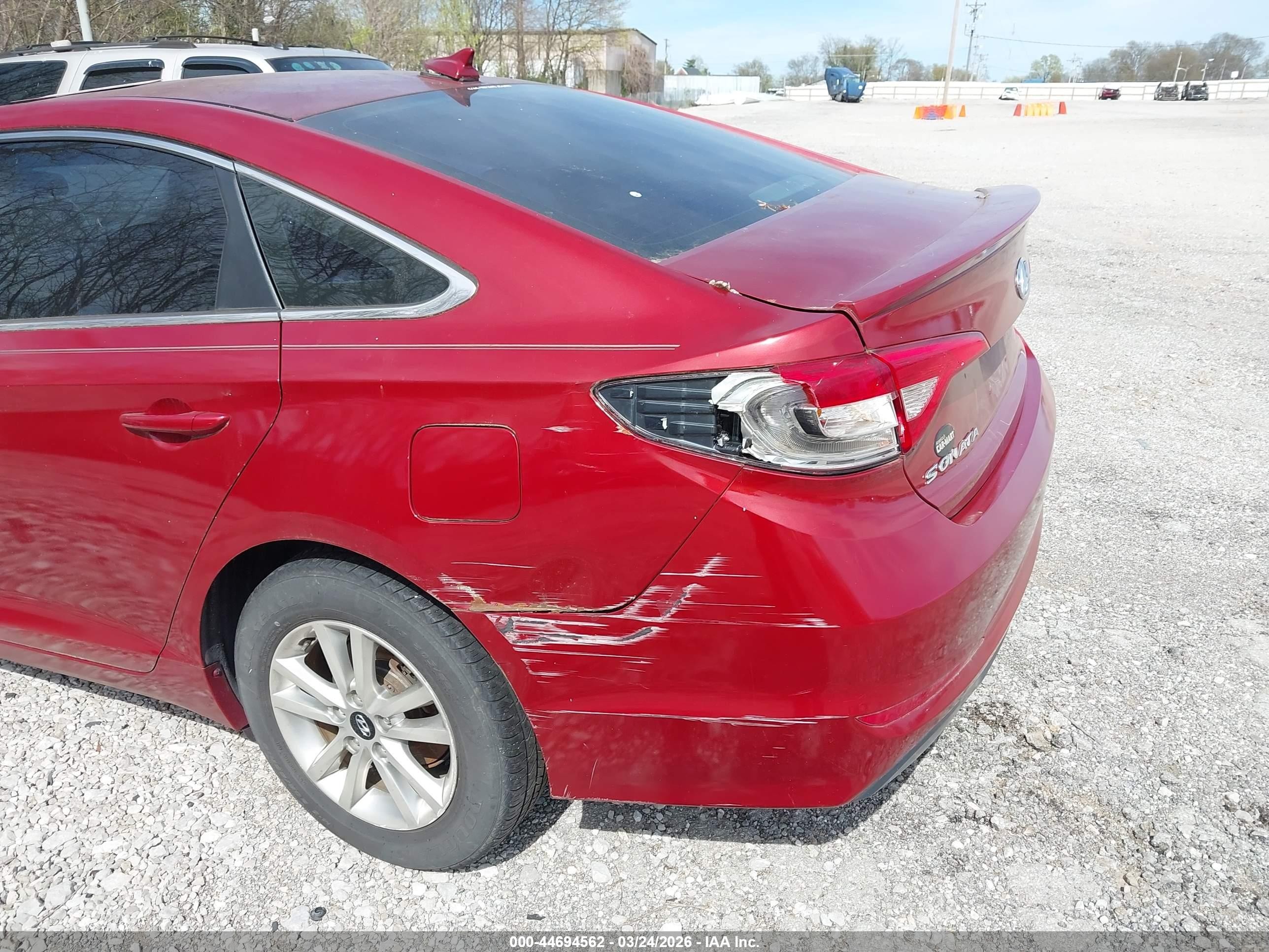 2015 Hyundai Sonata Se Burgundy vin: 5NPE24AF3FH232680