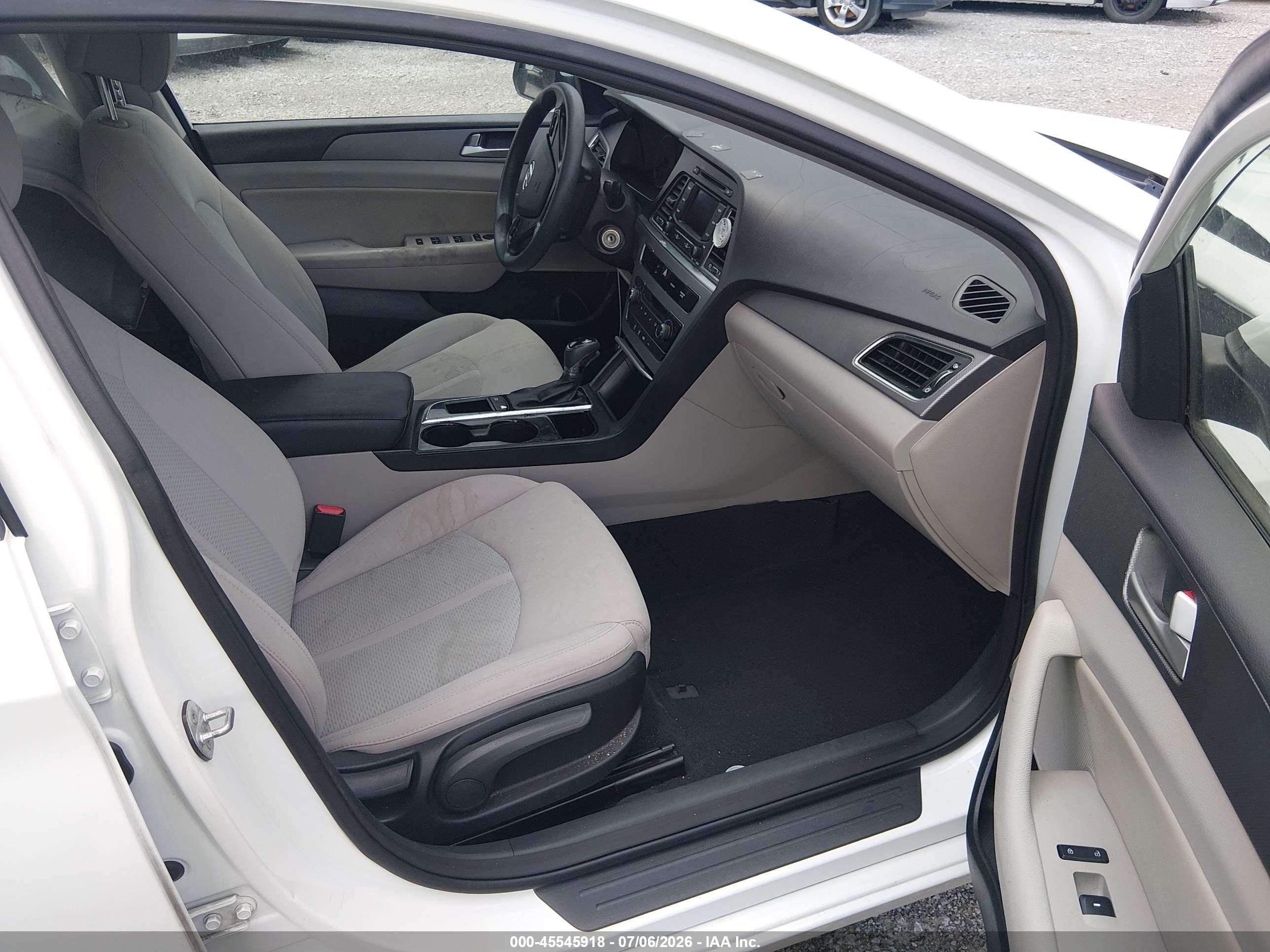 2015 Hyundai Sonata Se White vin: 5NPE24AF3FH242688