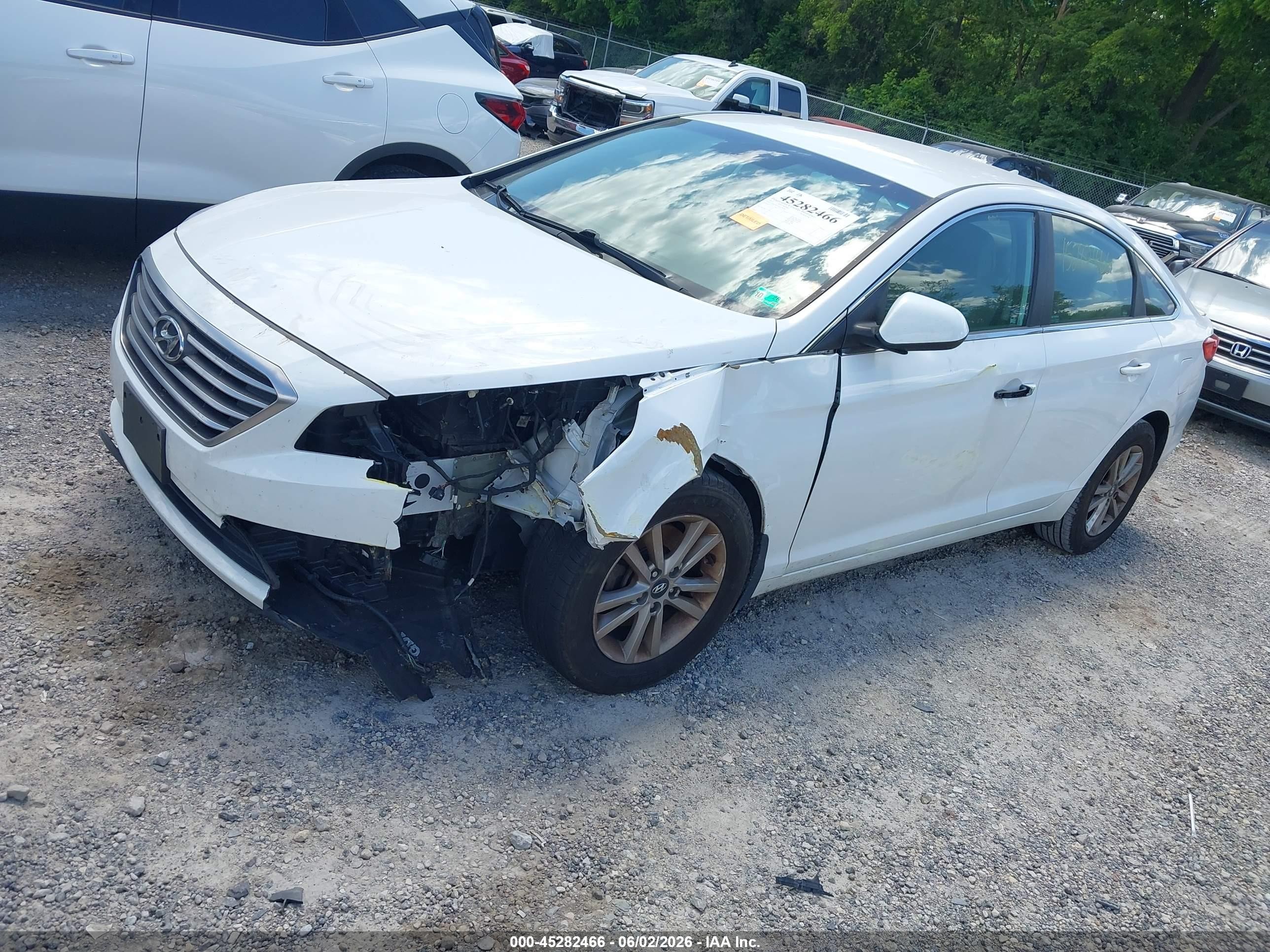 2015 Hyundai Sonata Se White vin: 5NPE24AF3FH258700