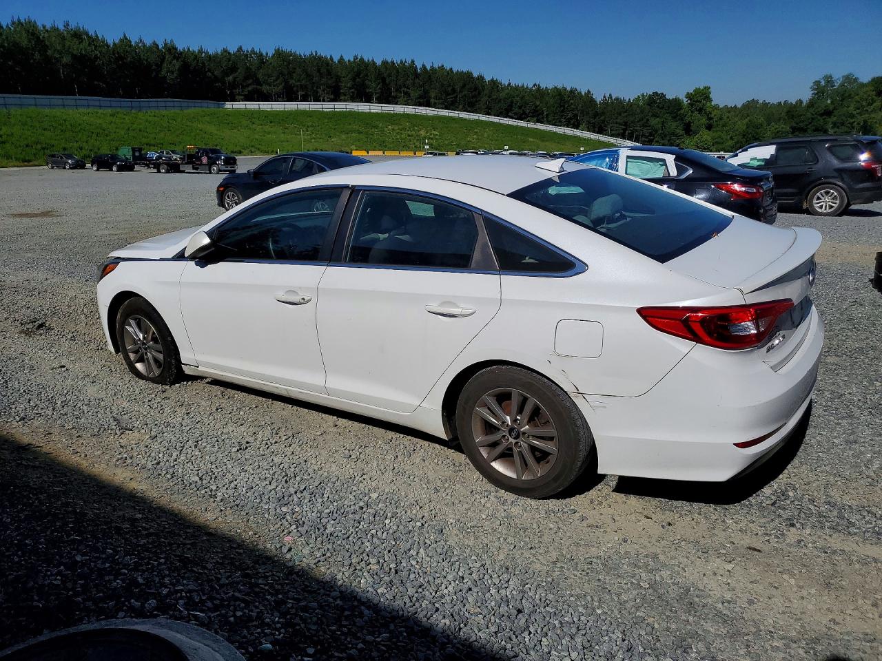 2016 Hyundai Sonata Se Белый vin: 5NPE24AF3GH303457