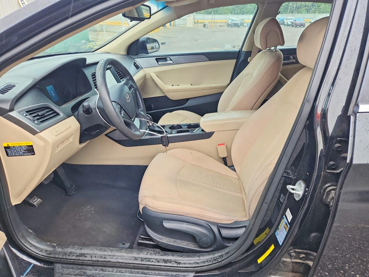 2016 Hyundai Sonata Se Black vin: 5NPE24AF3GH313406