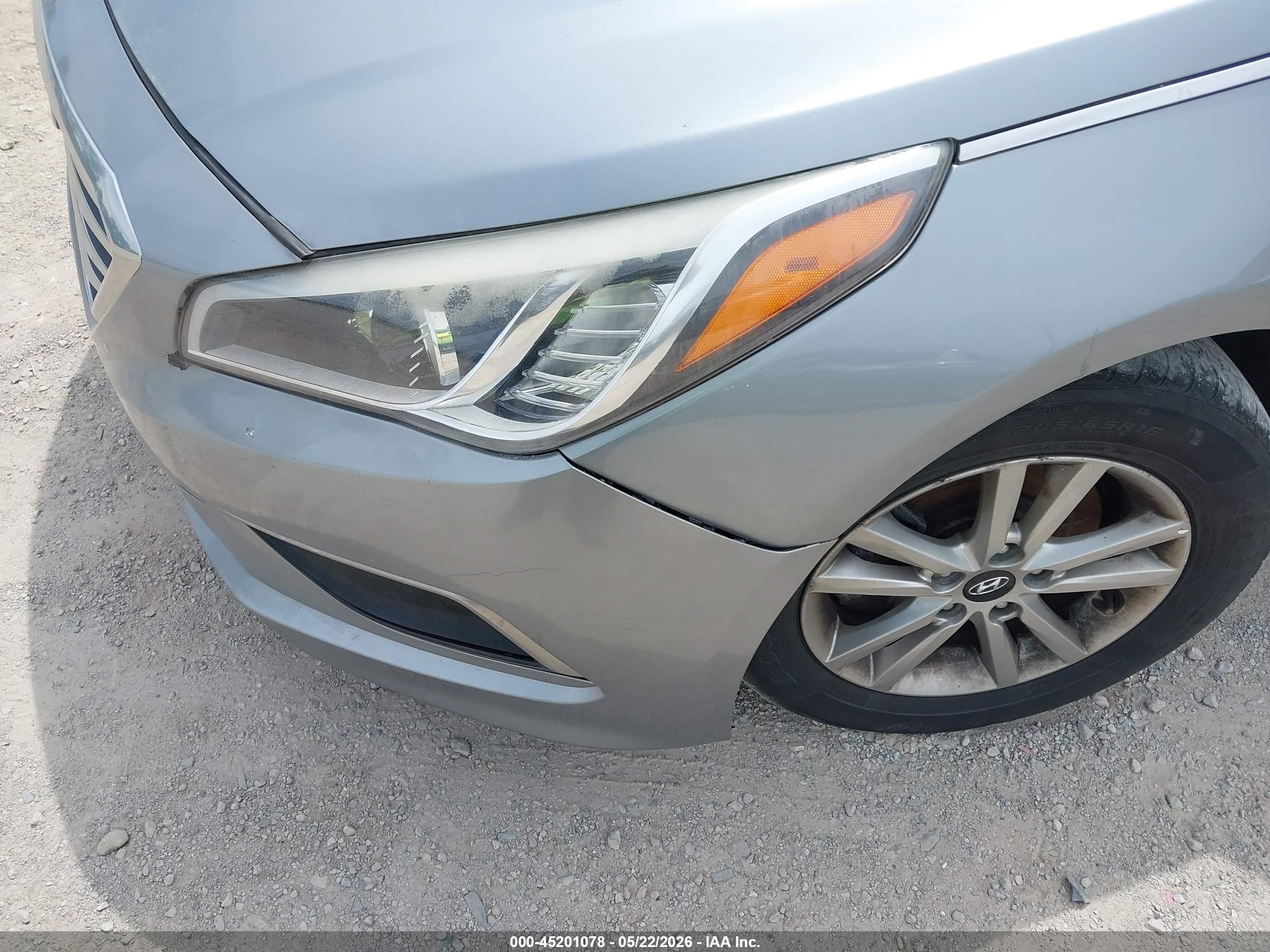 2017 Hyundai Sonata   Серебряный vin: 5NPE24AF3HH492757