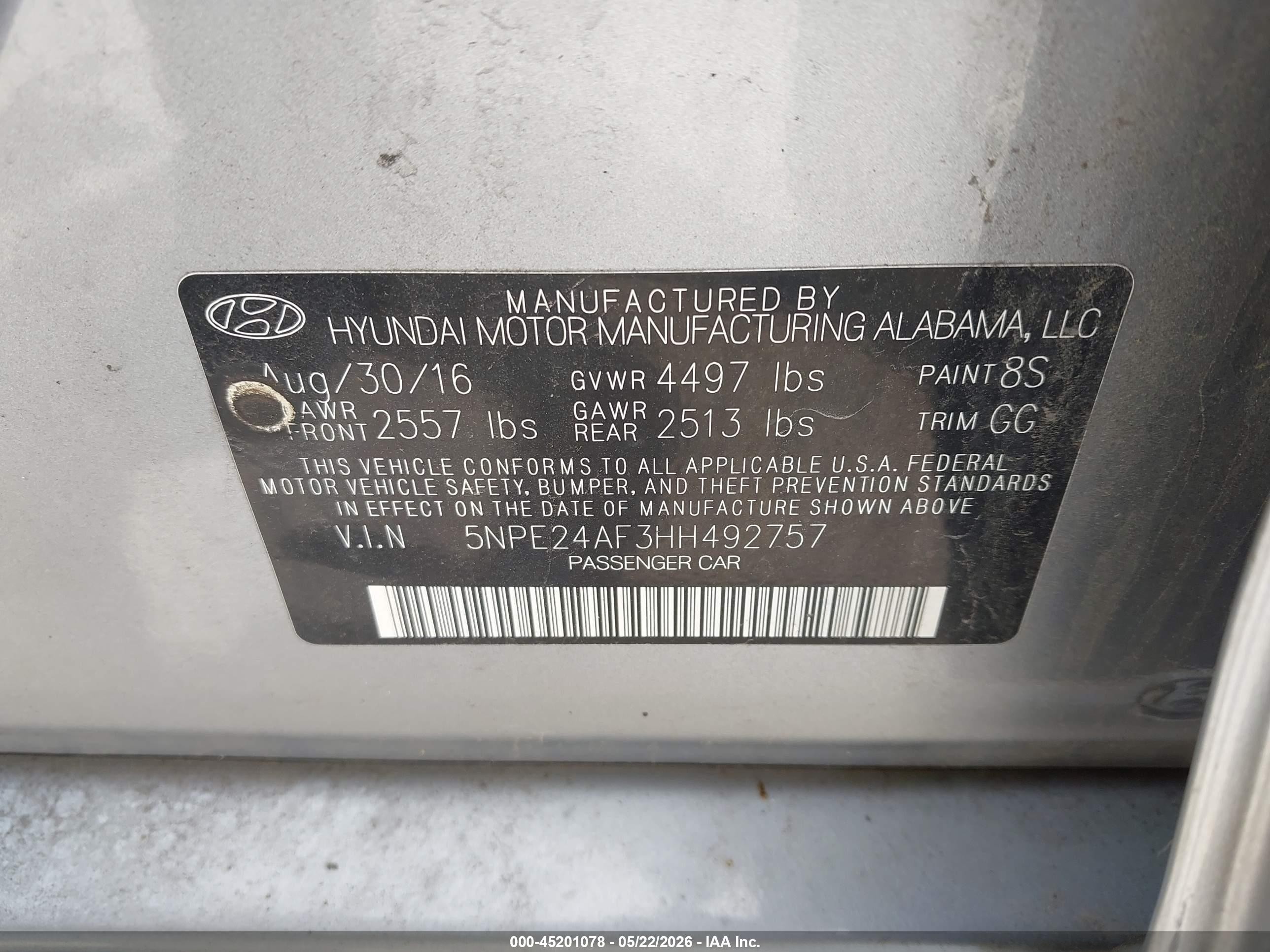 2017 Hyundai Sonata   Серебряный vin: 5NPE24AF3HH492757
