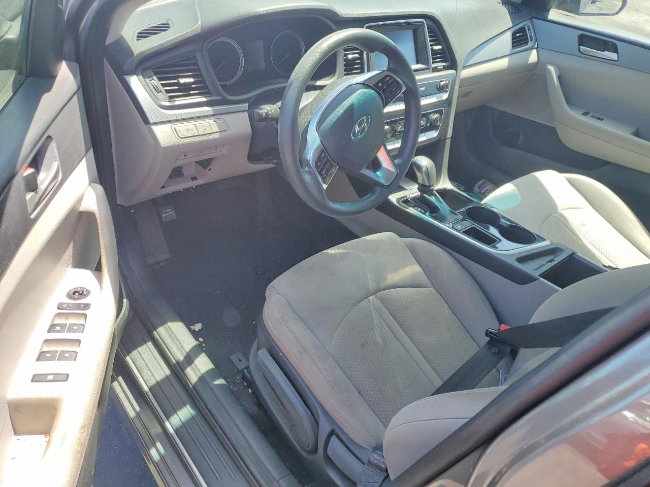 2018 Hyundai Sonata Se Gray vin: 5NPE24AF3JH696335