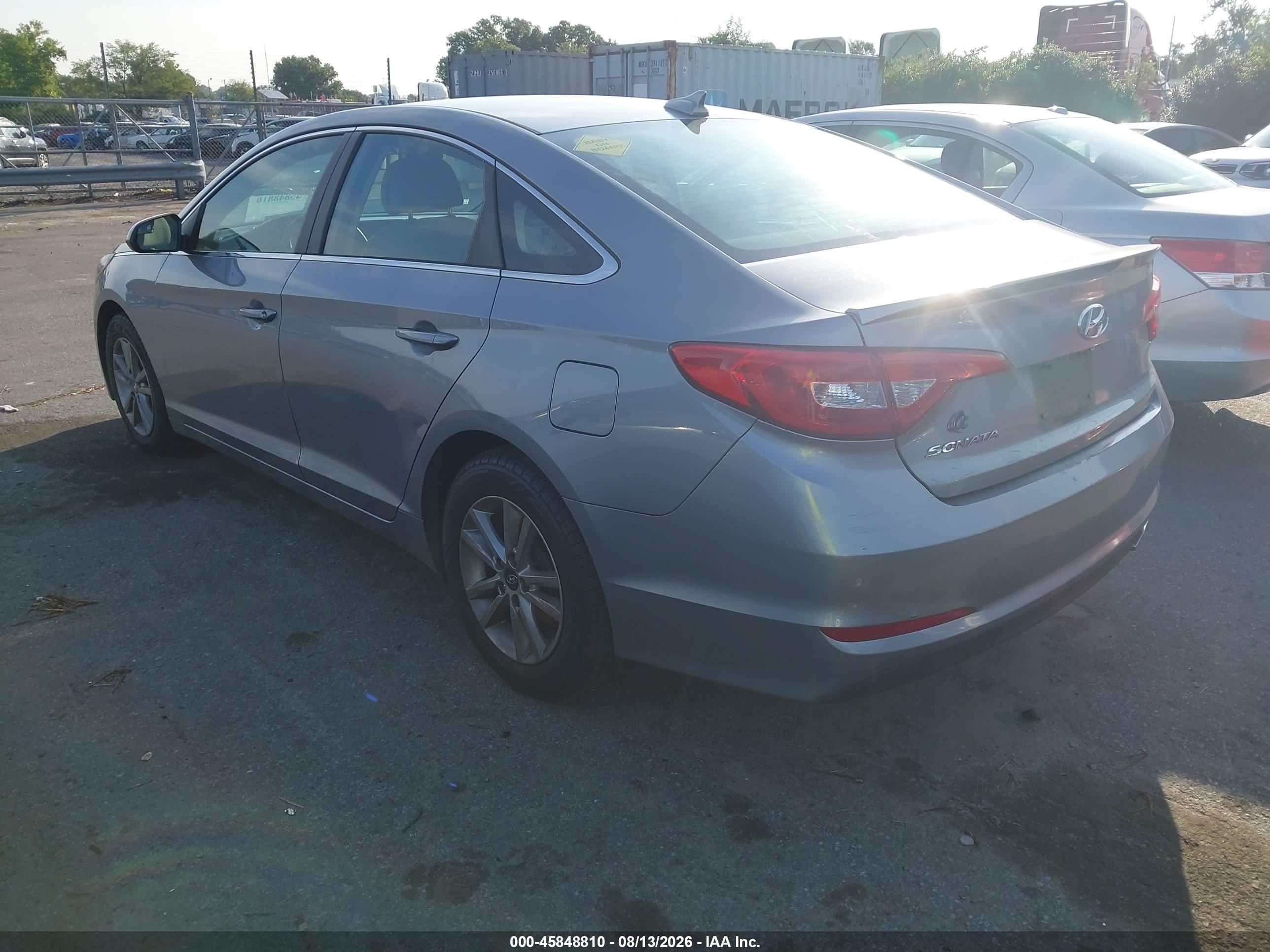 2015 Hyundai Sonata Se Серебряный vin: 5NPE24AF4FH002288