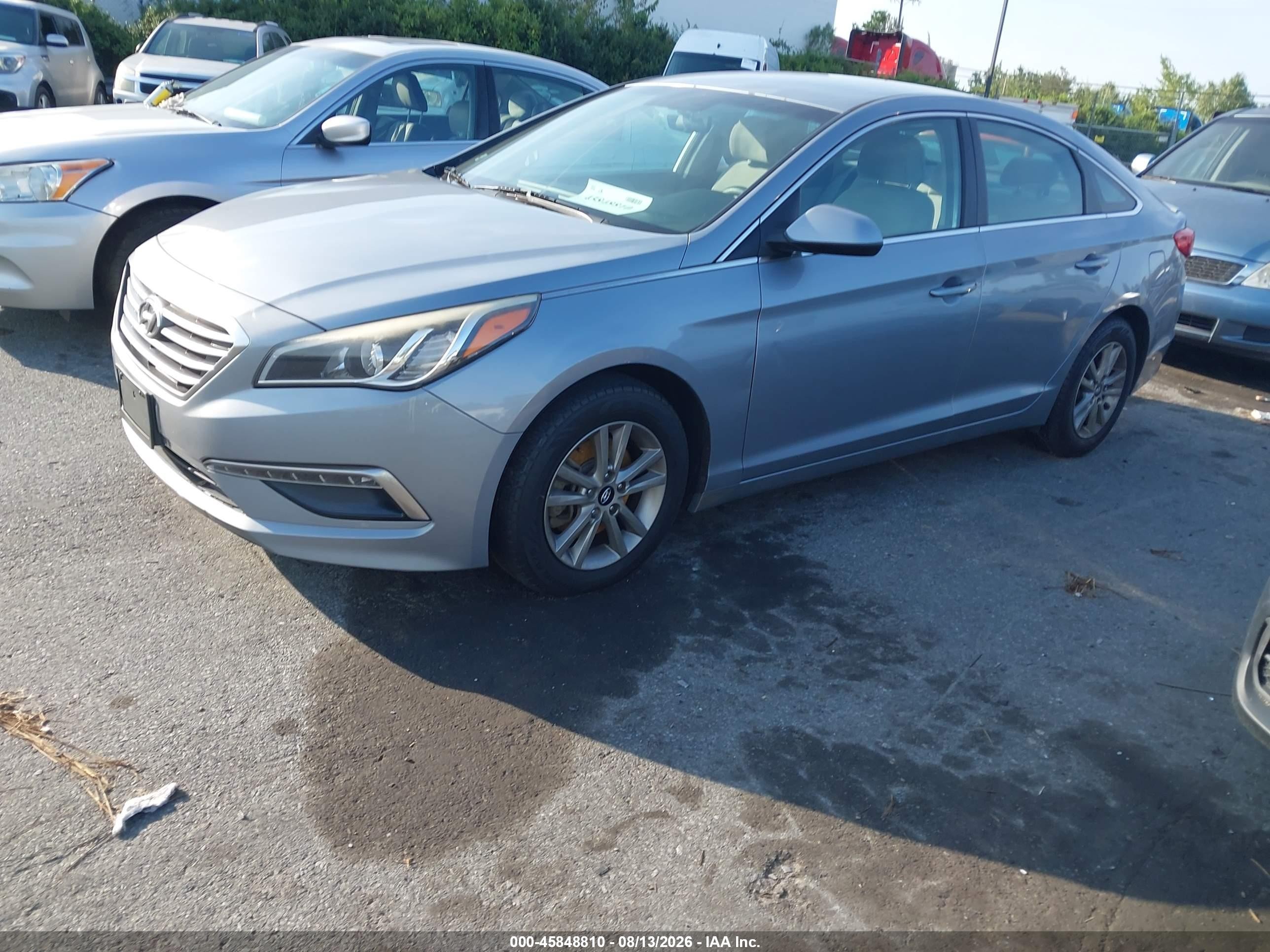 2015 Hyundai Sonata Se Серебряный vin: 5NPE24AF4FH002288