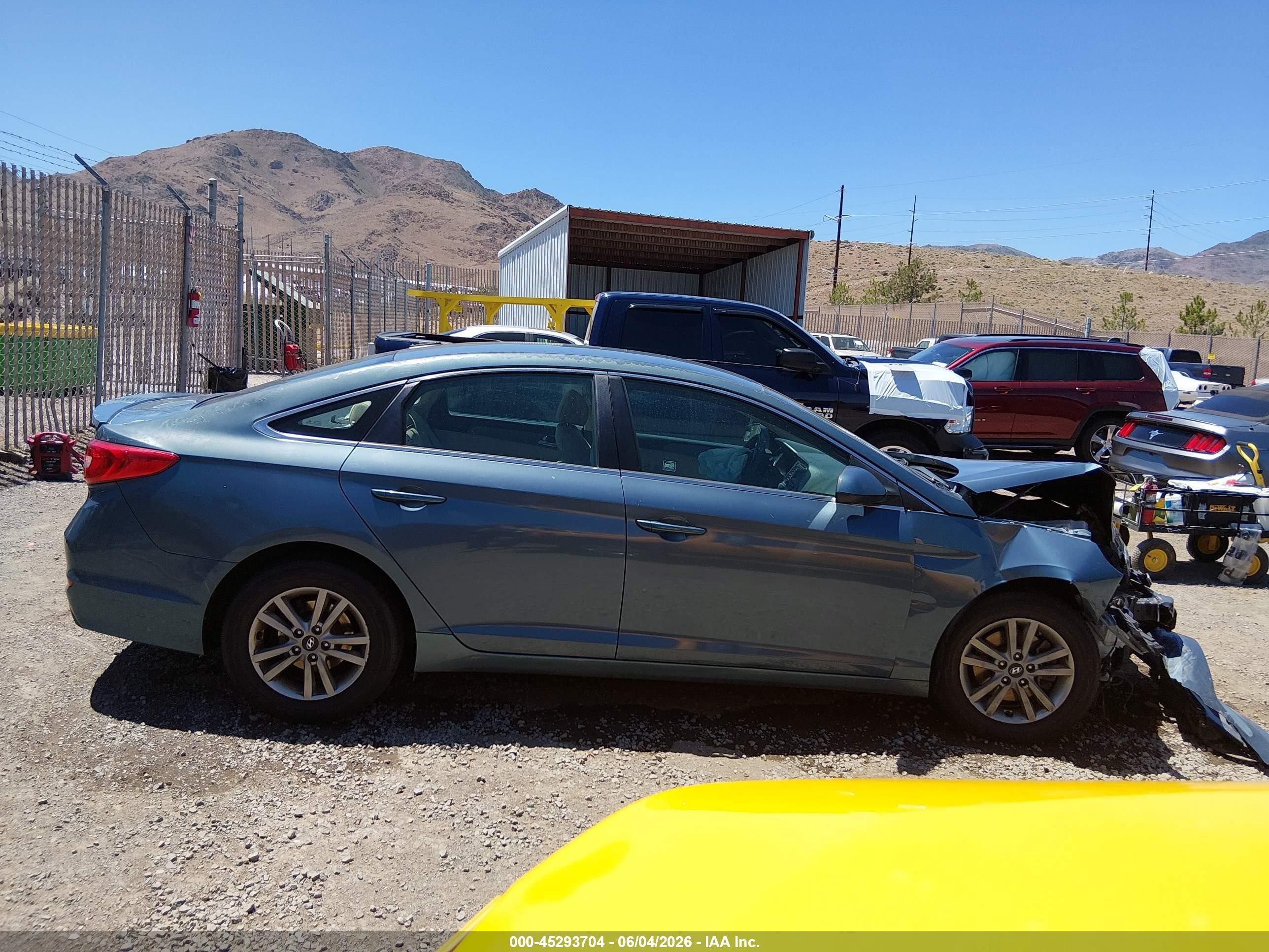 2015 Hyundai Sonata Se Blue vin: 5NPE24AF4FH039759