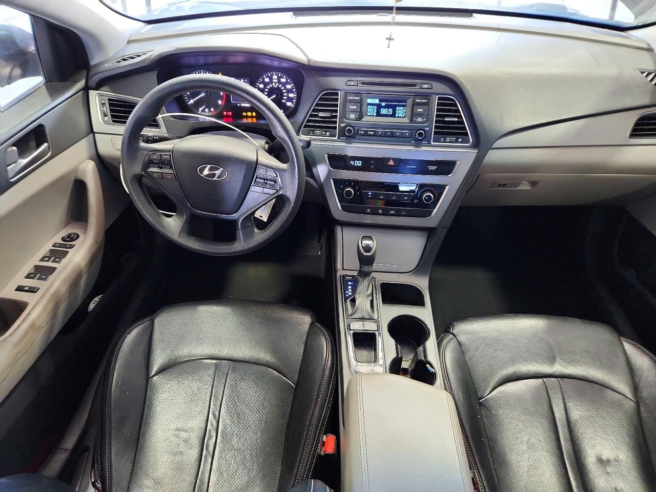 2015 Hyundai Sonata Se Black vin: 5NPE24AF4FH040975
