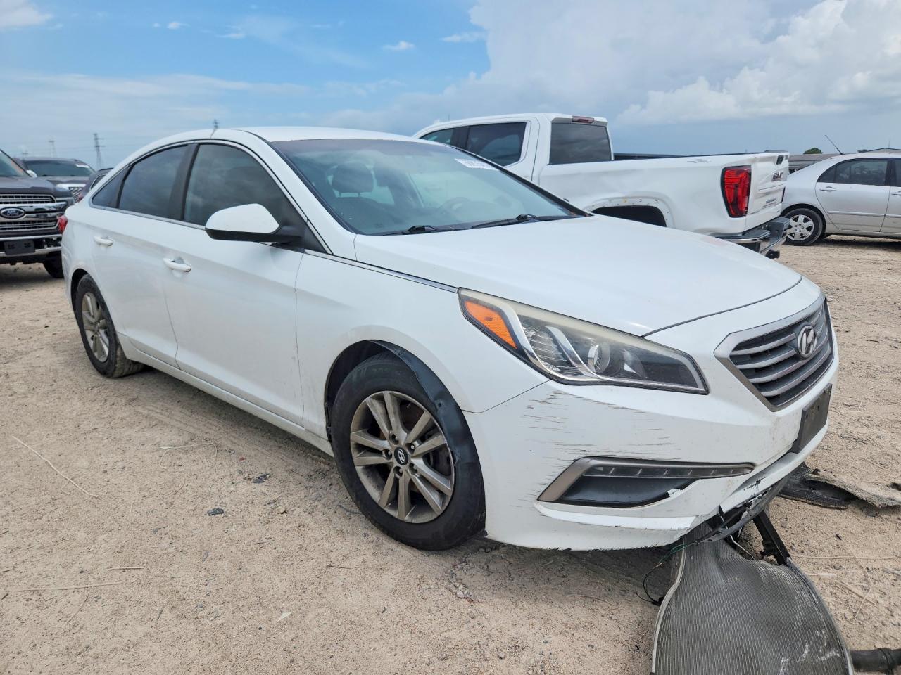 2015 Hyundai Sonata Se Белый vin: 5NPE24AF4FH045027