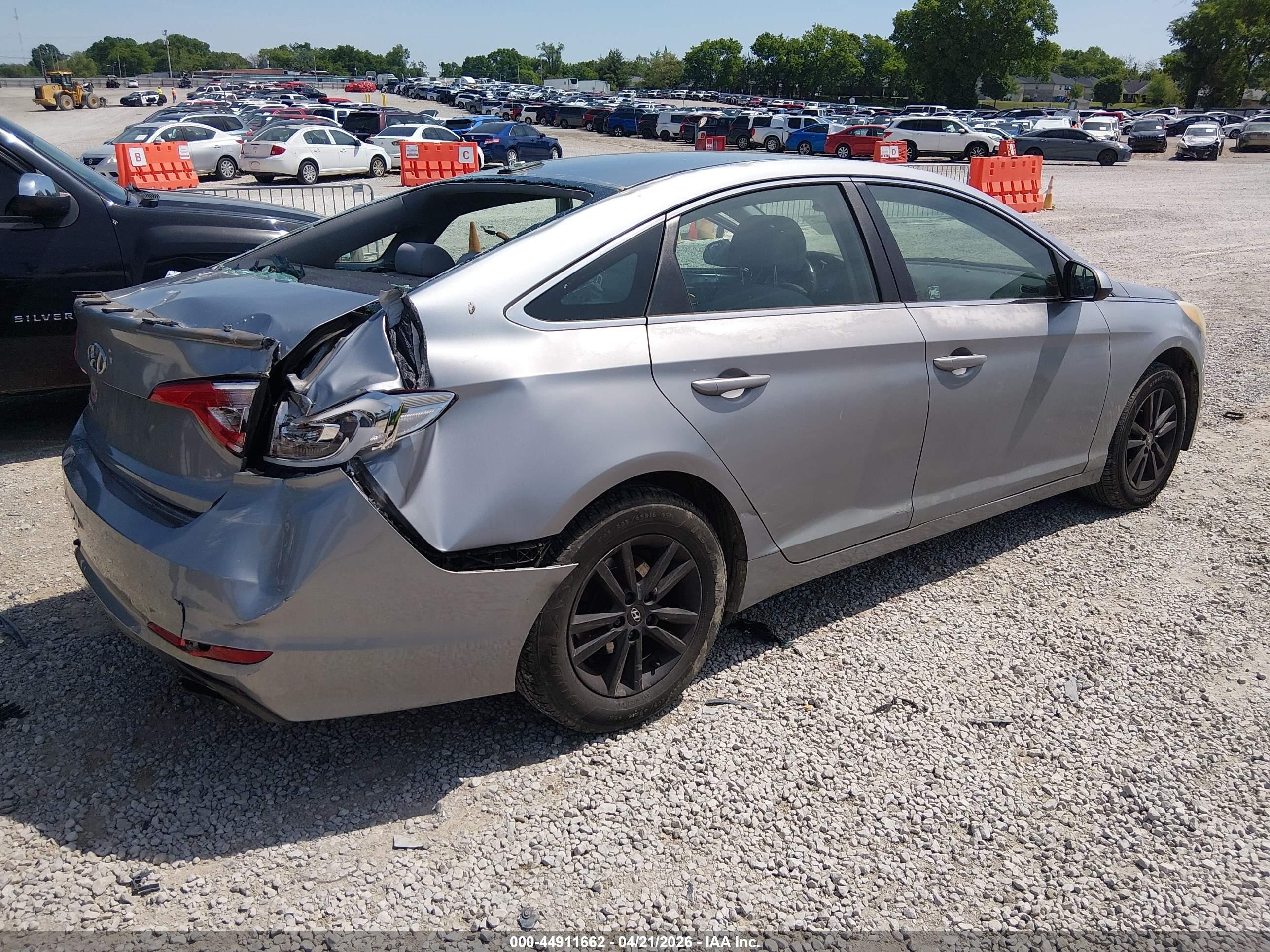 2015 Hyundai Sonata Se Silver vin: 5NPE24AF4FH073877