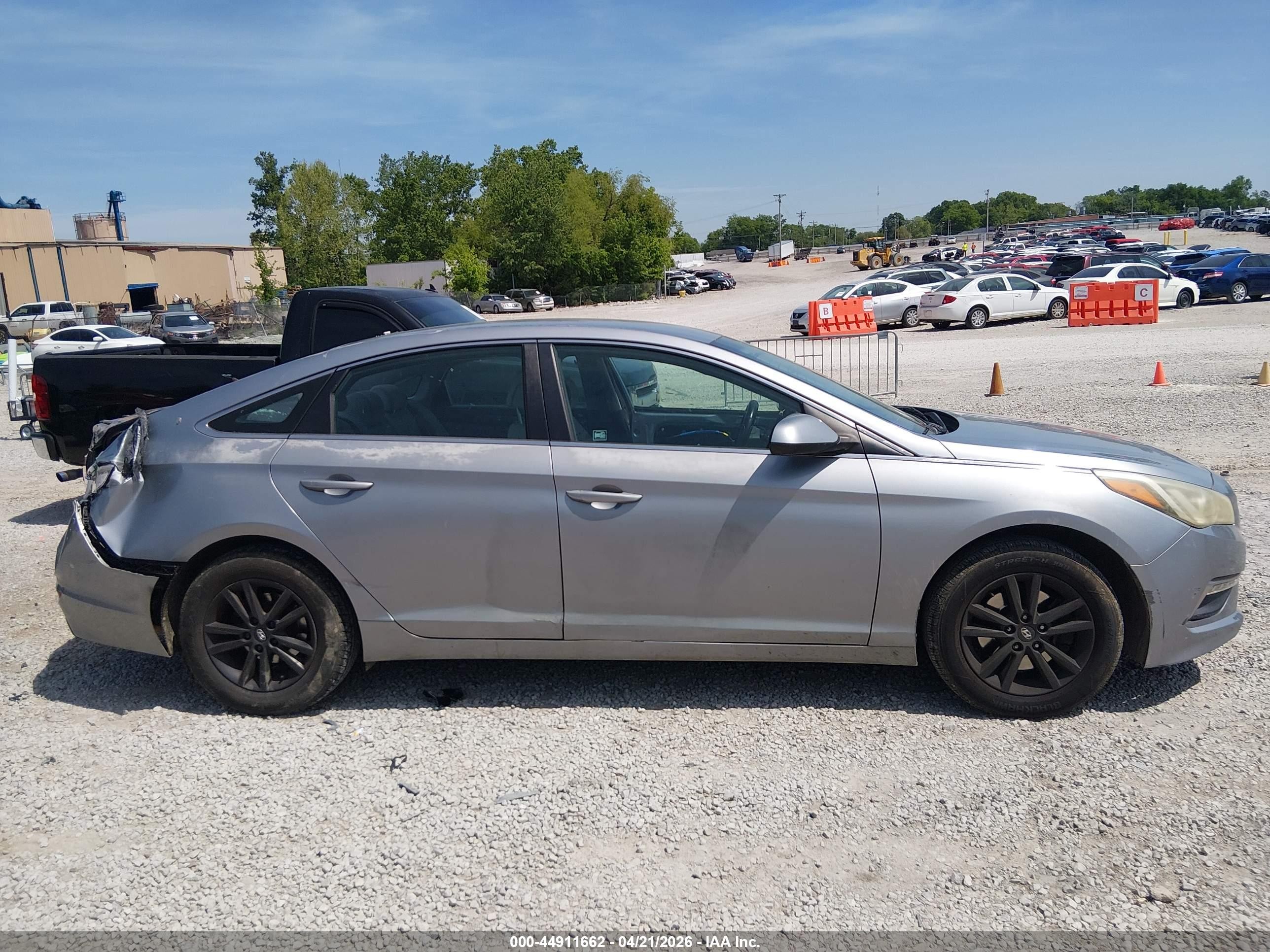 2015 Hyundai Sonata Se Silver vin: 5NPE24AF4FH073877