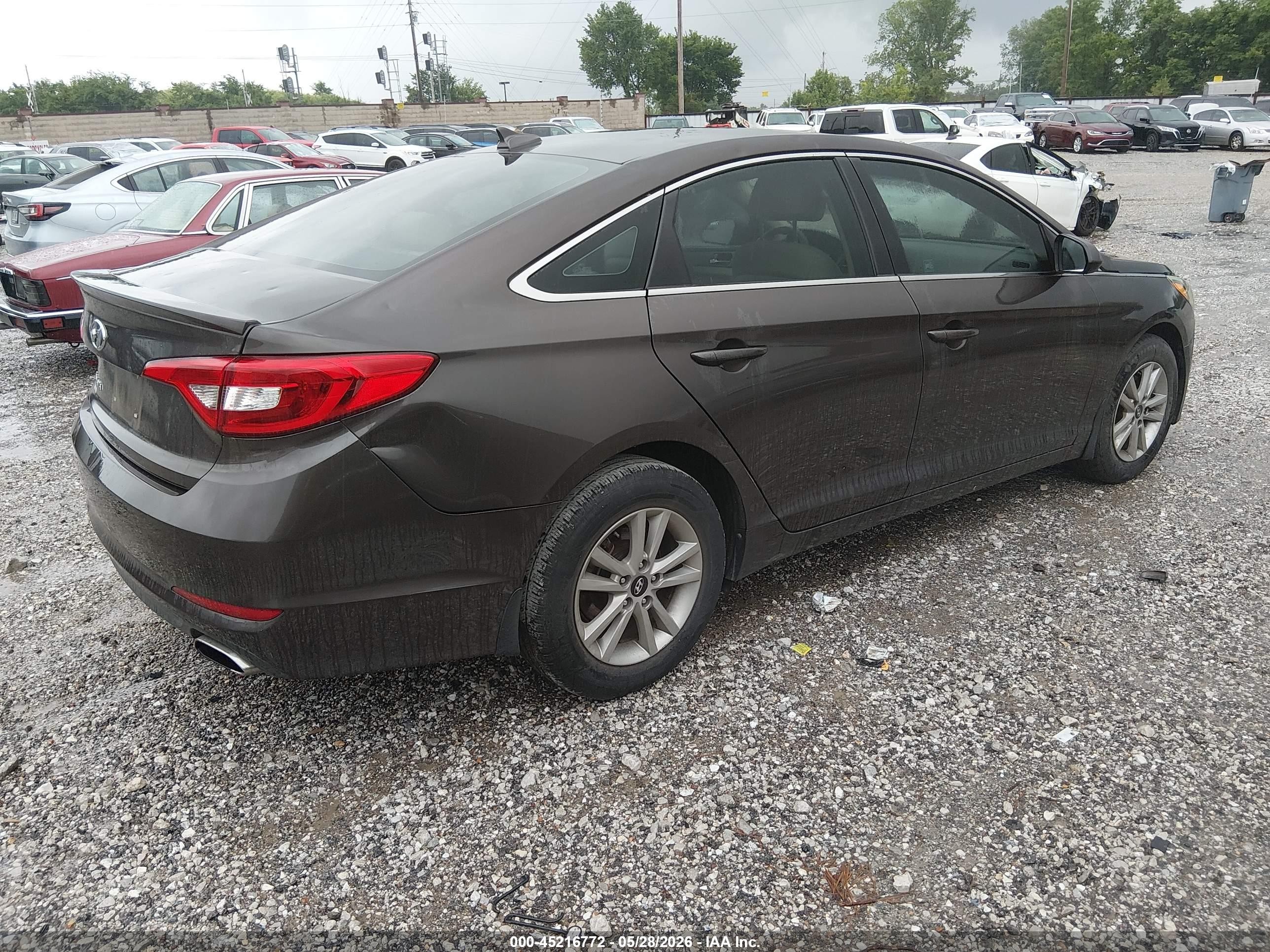 2015 Hyundai Sonata Se Серый vin: 5NPE24AF4FH141403