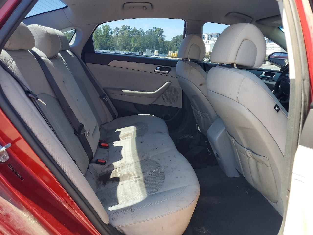 2015 Hyundai Sonata Se Burgundy vin: 5NPE24AF4FH143085
