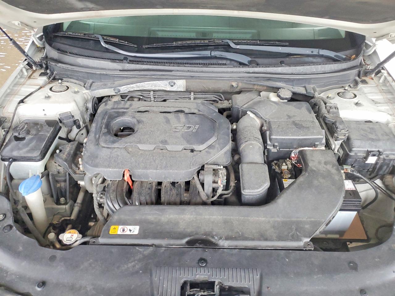 2015 Hyundai Sonata Se Серебряный vin: 5NPE24AF4FH167760