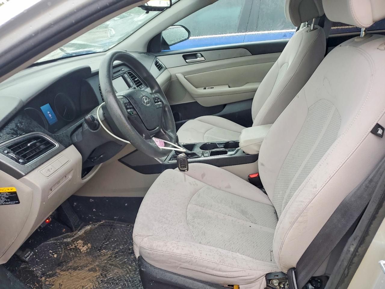 2015 Hyundai Sonata Se Серебряный vin: 5NPE24AF4FH167760