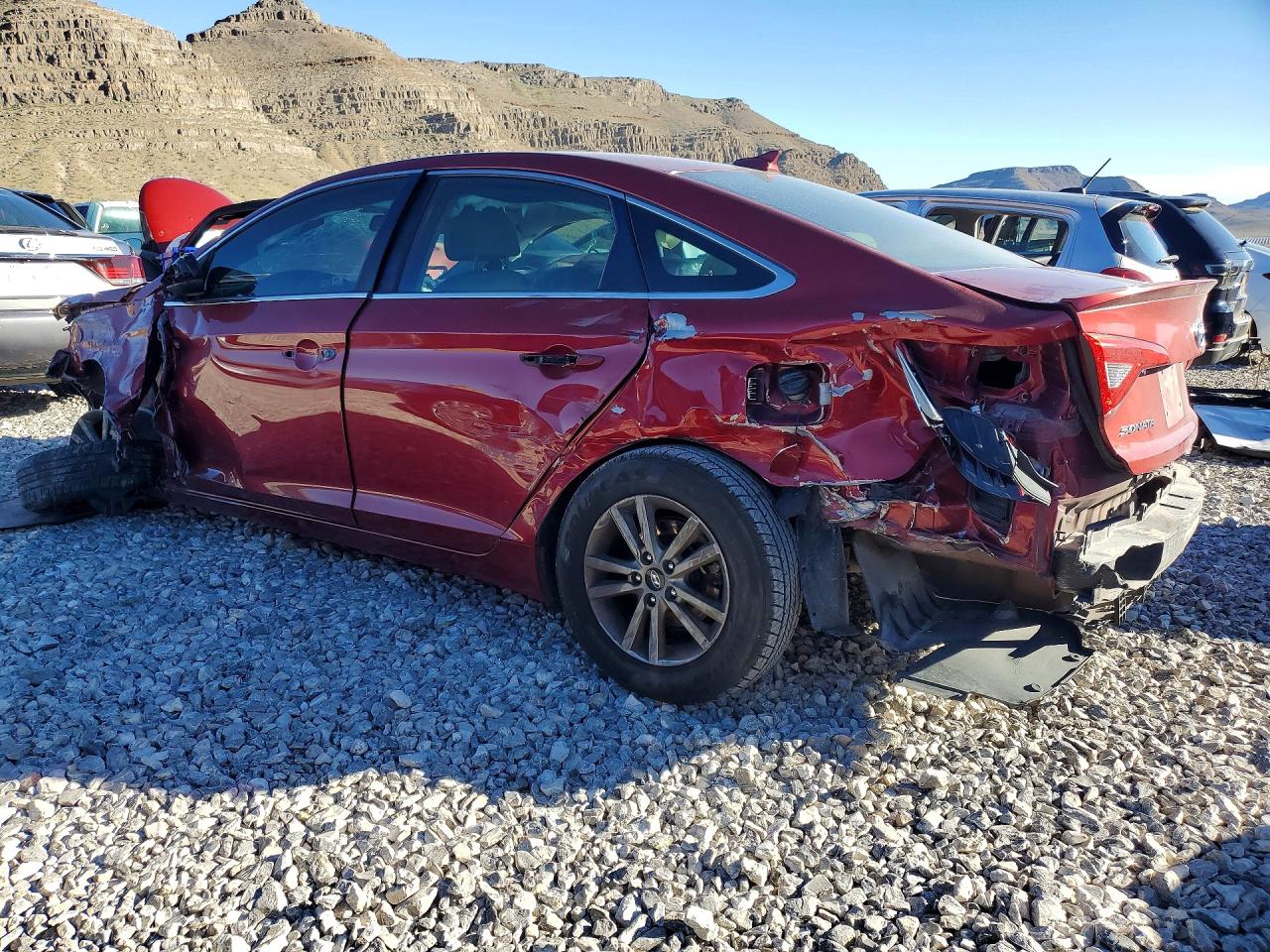 2015 Hyundai Sonata Se Burgundy vin: 5NPE24AF4FH173378