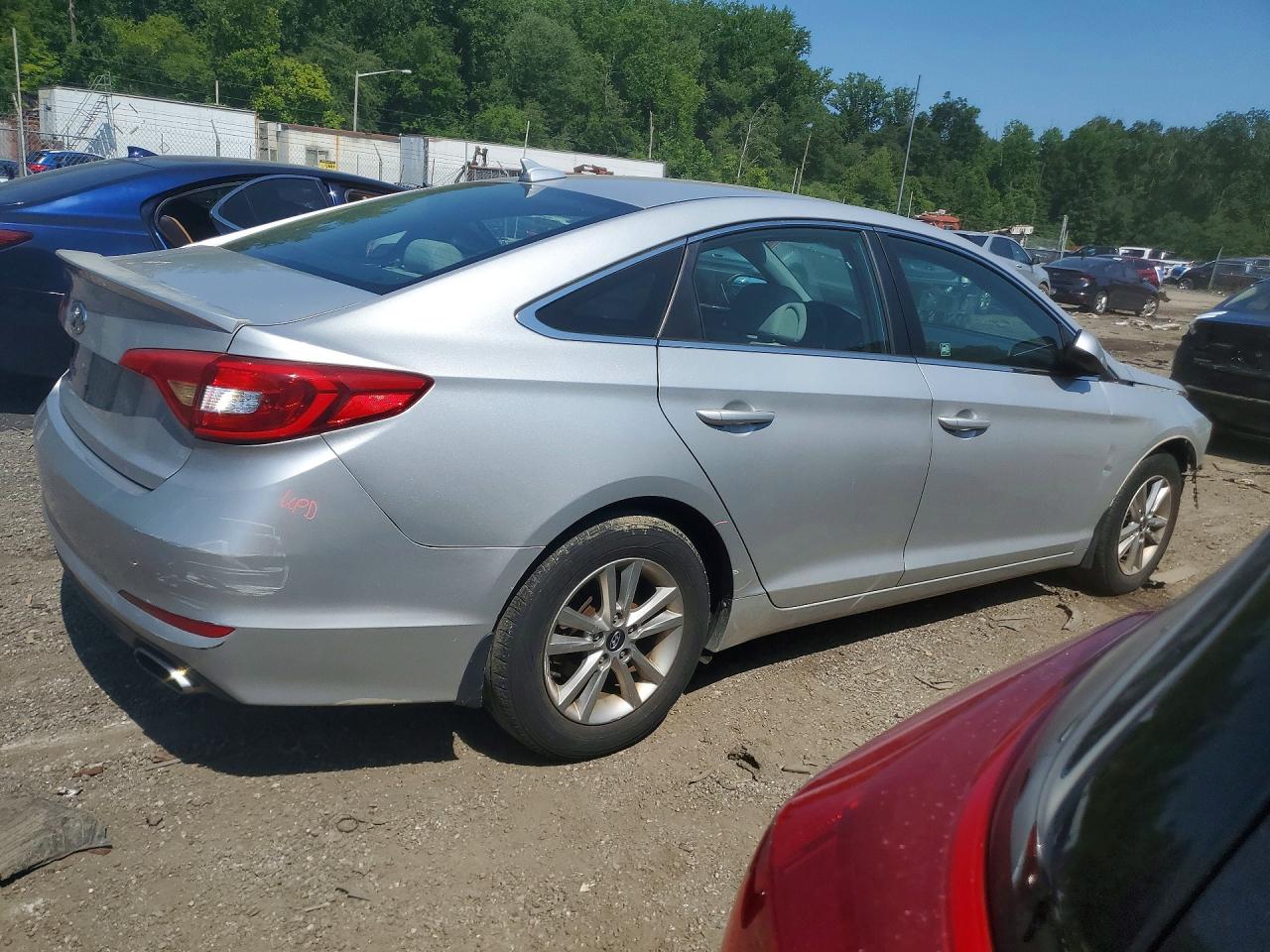 2015 Hyundai Sonata Se Silver vin: 5NPE24AF4FH201972