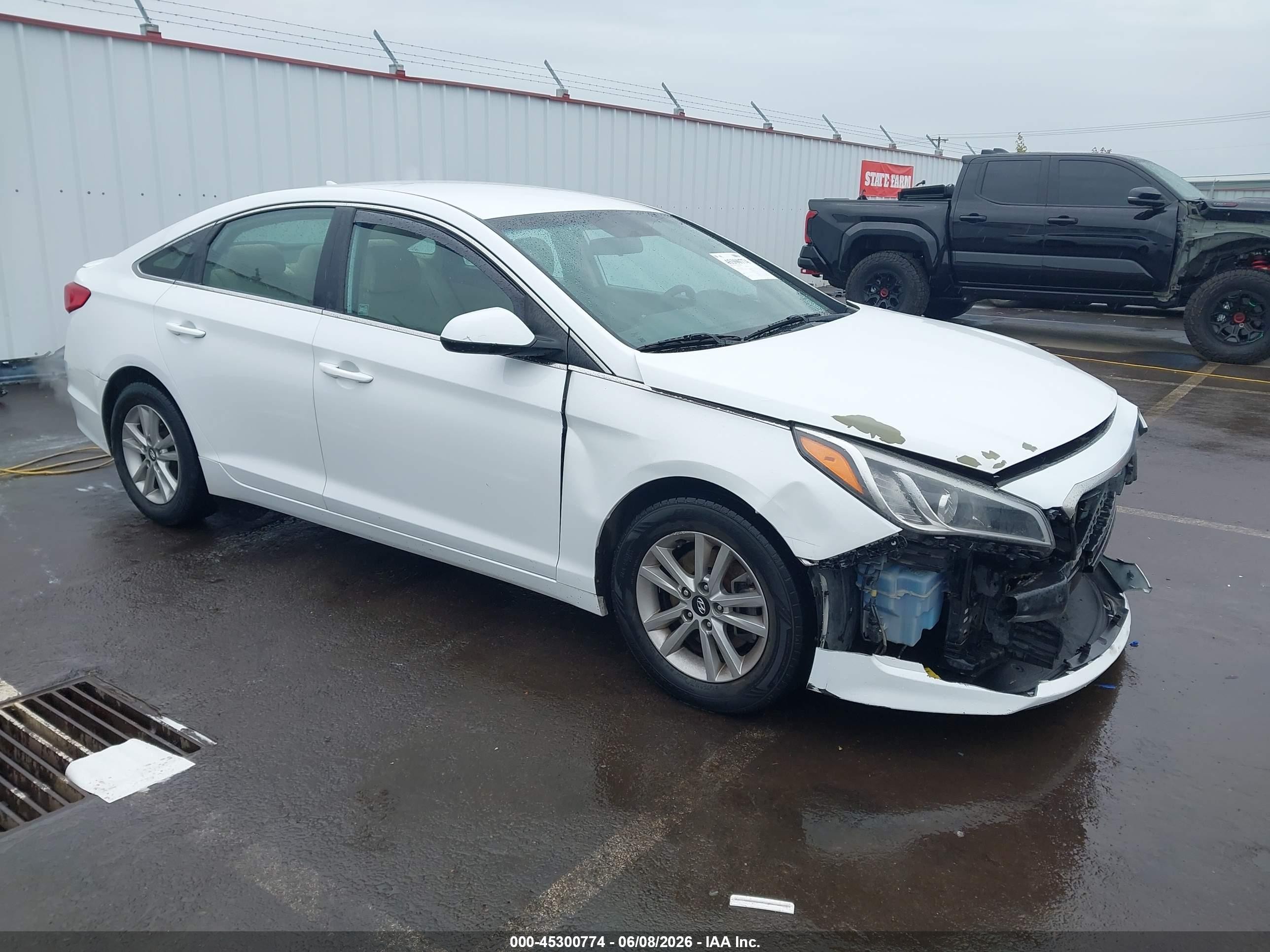 2015 Hyundai Sonata Se White vin: 5NPE24AF4FH220098