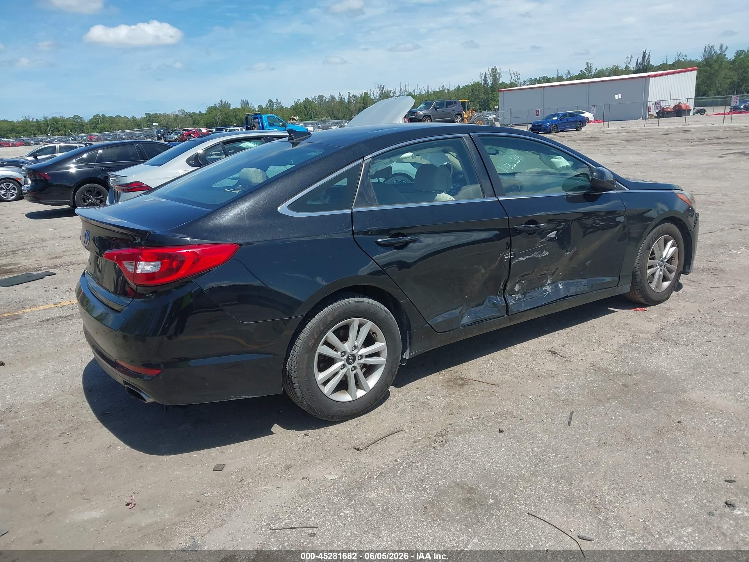 2015 Hyundai Sonata Se Черный vin: 5NPE24AF4FH223941