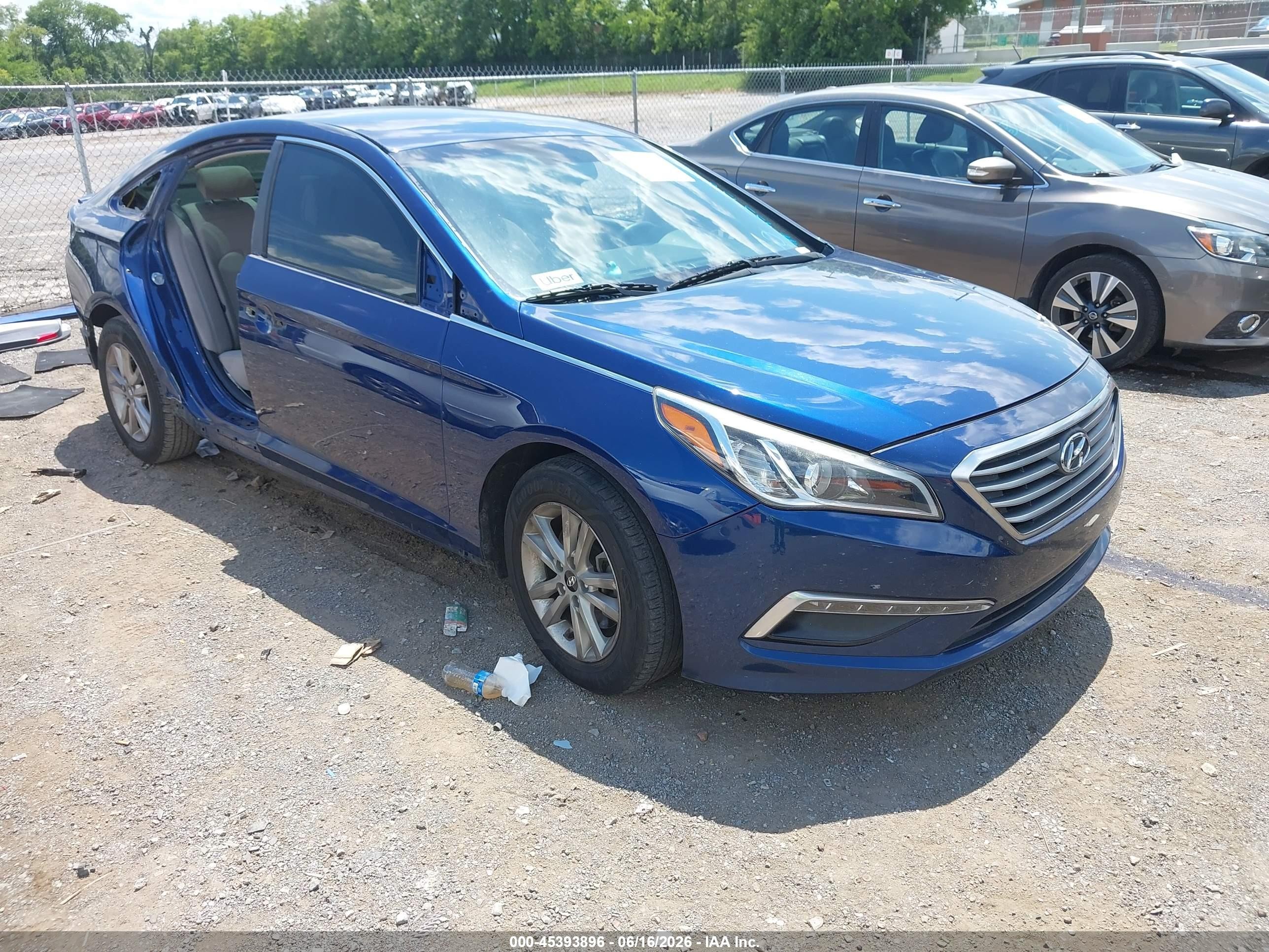 2015 Hyundai Sonata Se Blue vin: 5NPE24AF4FH236804