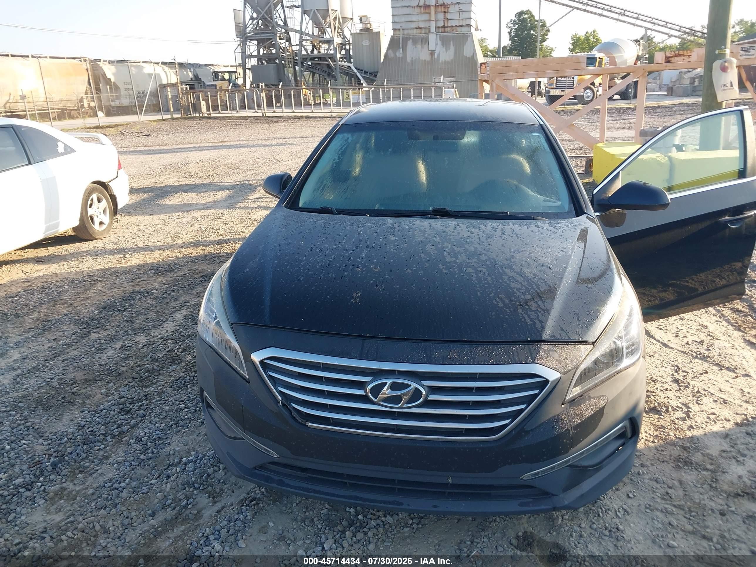 2015 Hyundai Sonata Se Black vin: 5NPE24AF4FH239394