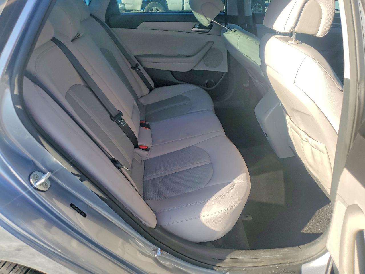 2015 Hyundai Sonata Se Silver vin: 5NPE24AF4FH242568