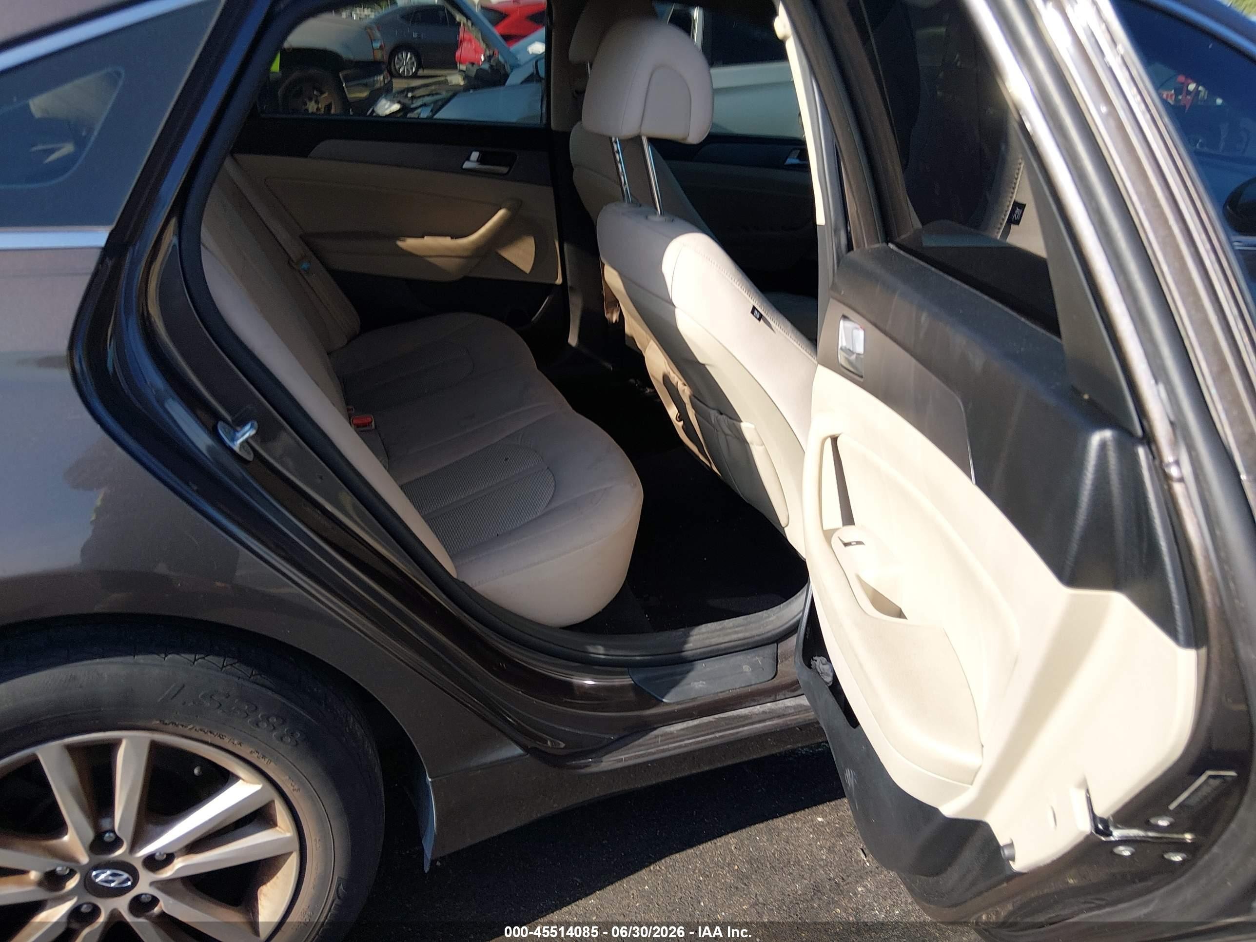 2015 Hyundai Sonata Se Серый vin: 5NPE24AF4FH242621
