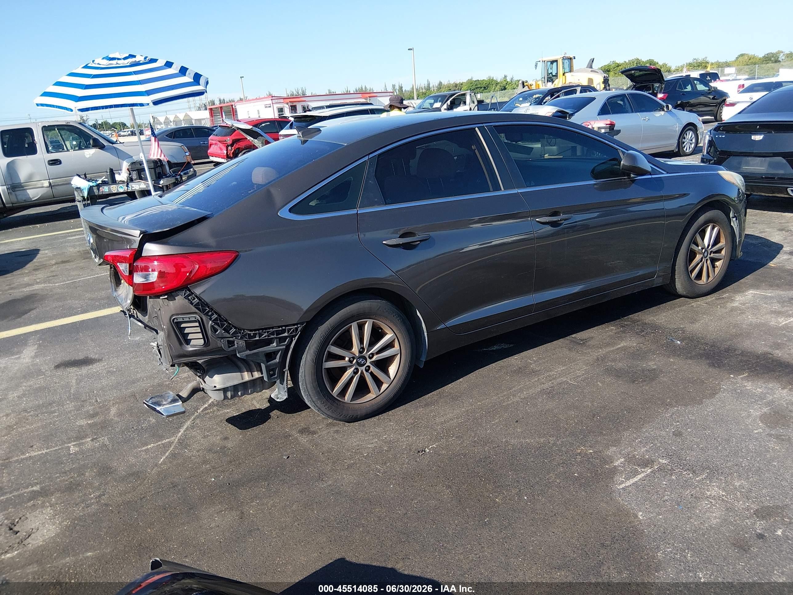 2015 Hyundai Sonata Se Серый vin: 5NPE24AF4FH242621