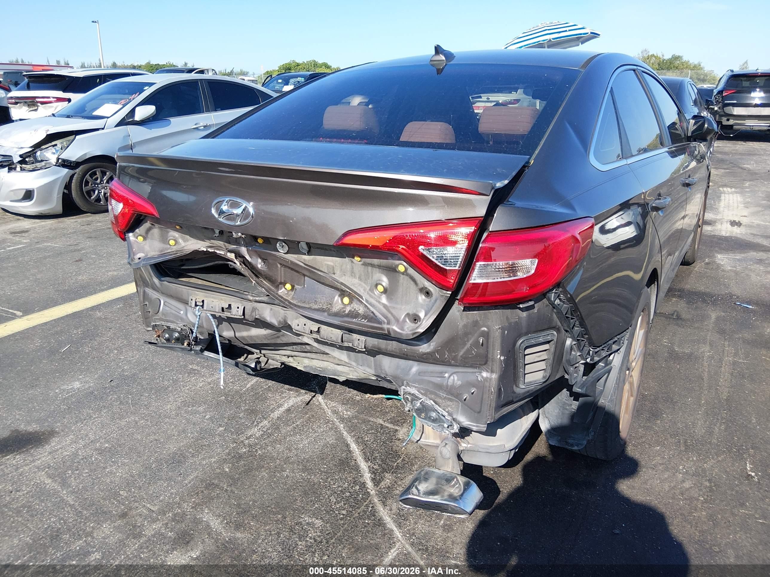 2015 Hyundai Sonata Se Серый vin: 5NPE24AF4FH242621