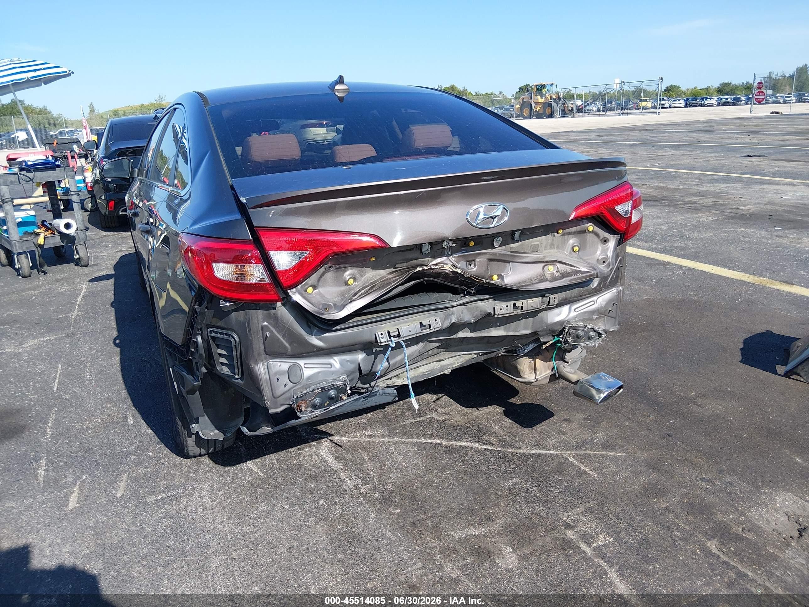 2015 Hyundai Sonata Se Серый vin: 5NPE24AF4FH242621