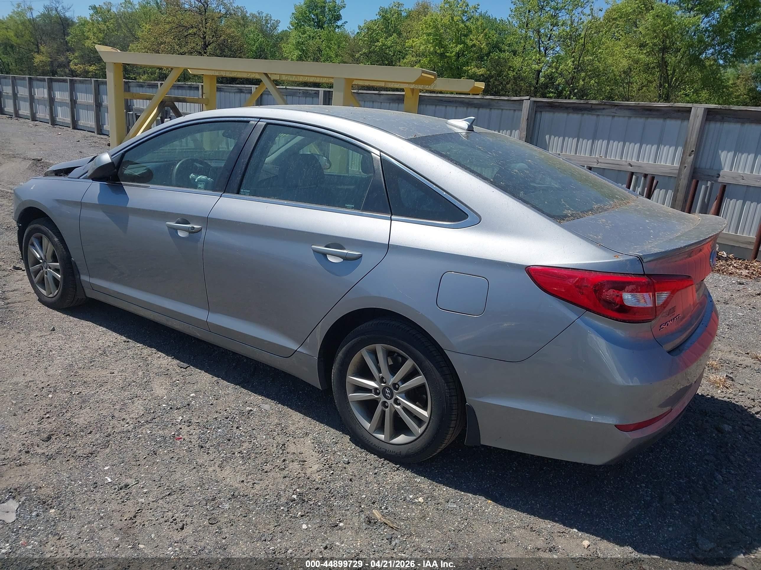 2015 Hyundai Sonata Se Silver vin: 5NPE24AF4FH250573