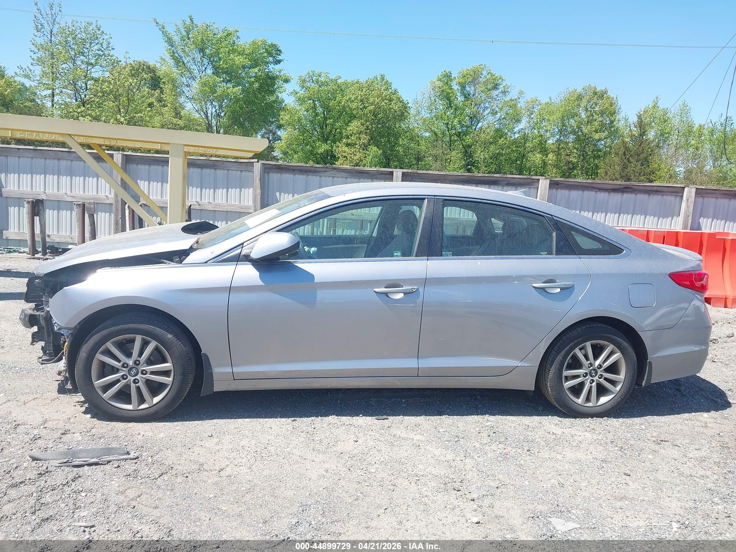 2015 Hyundai Sonata Se Silver vin: 5NPE24AF4FH250573