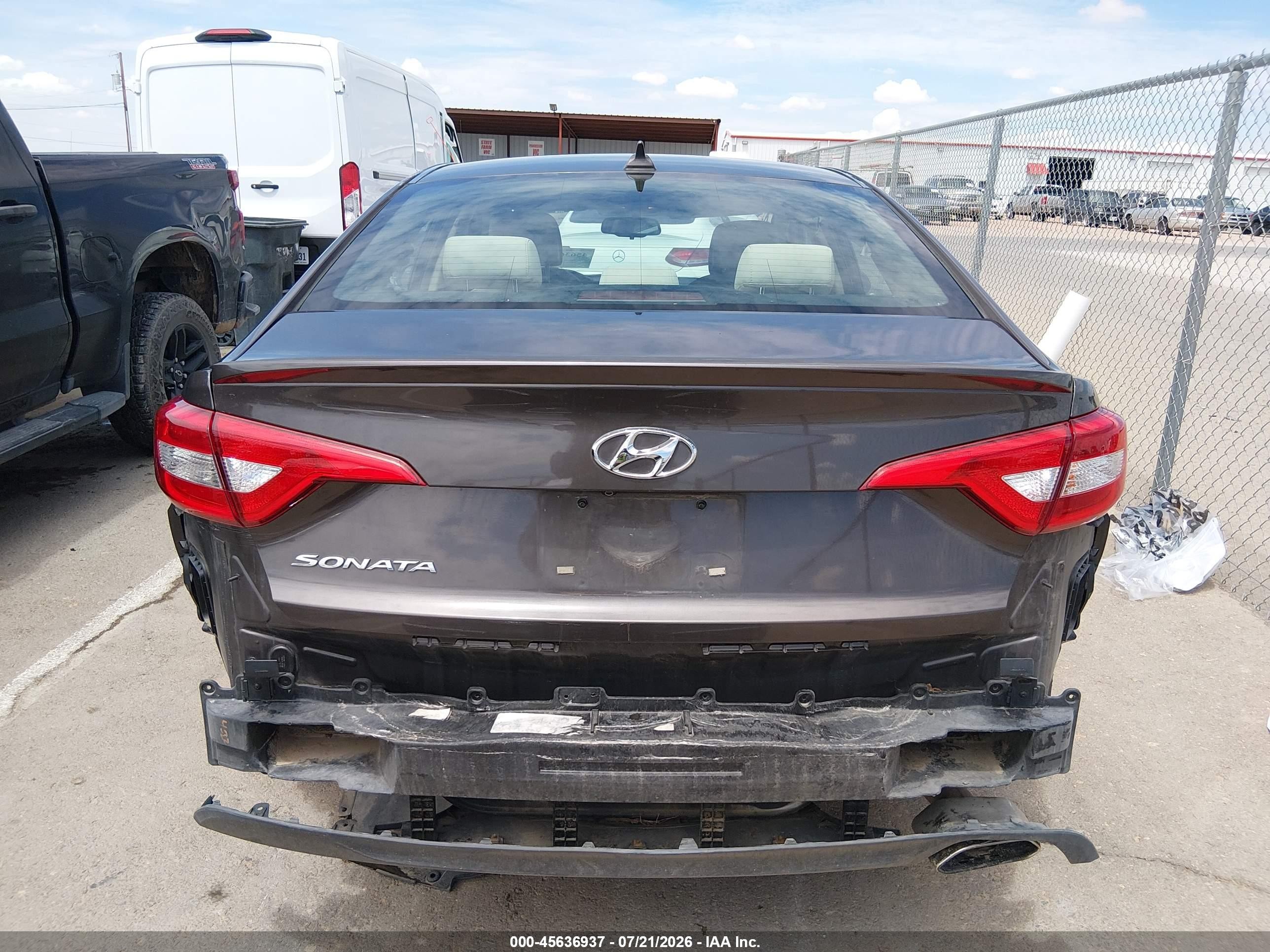 2015 Hyundai Sonata Se Серый vin: 5NPE24AF4FH253800