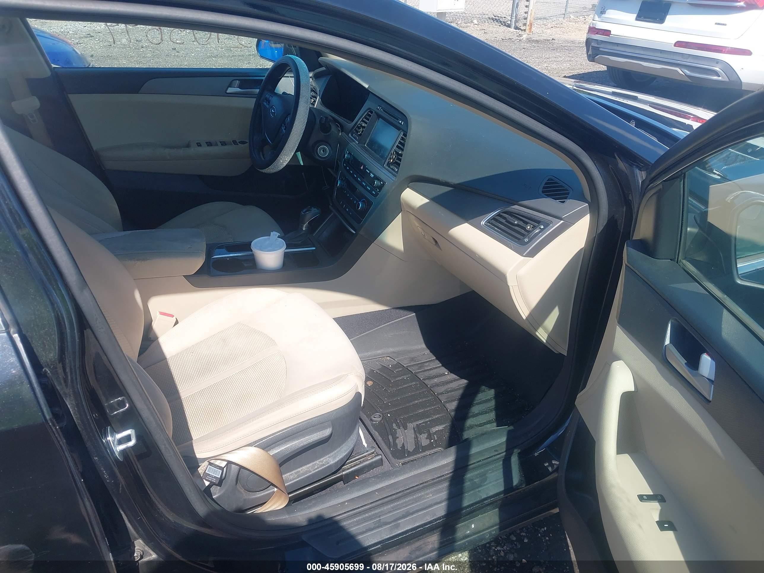 2016 Hyundai Sonata Se Black vin: 5NPE24AF4GH346527