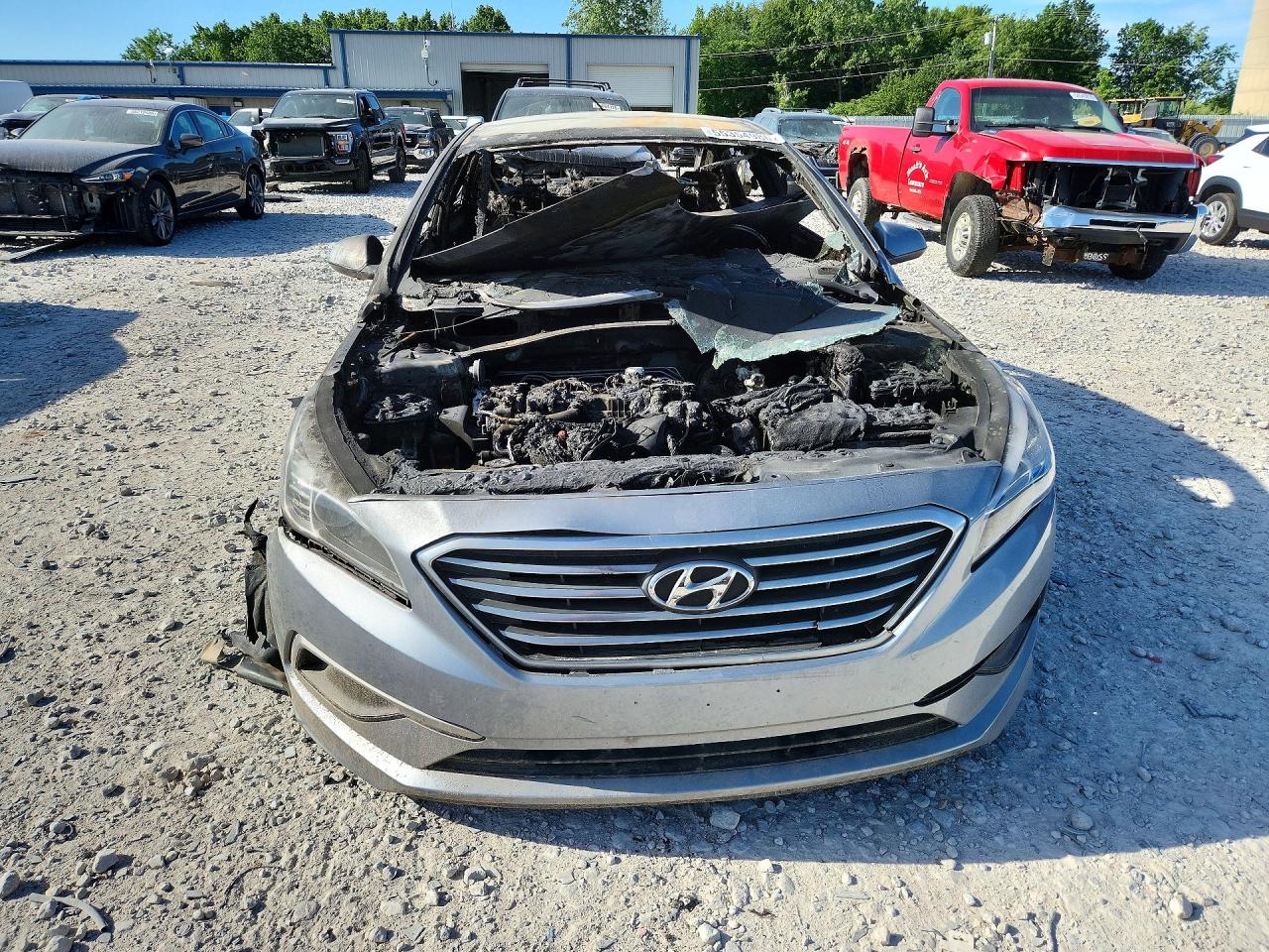 2016 Hyundai Sonata Se Silver vin: 5NPE24AF4GH351422