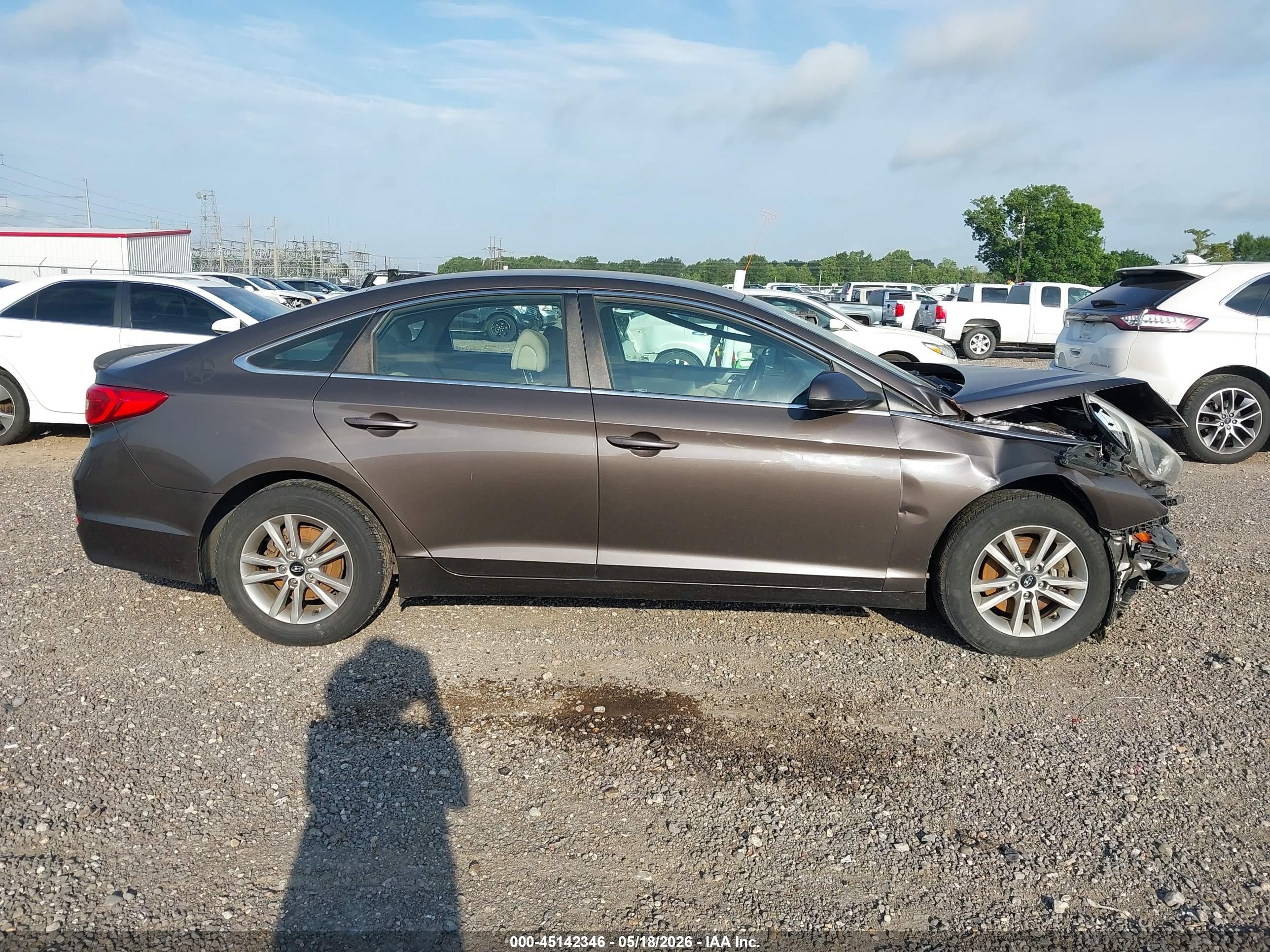 2016 Hyundai Sonata Se Brown vin: 5NPE24AF4GH366065