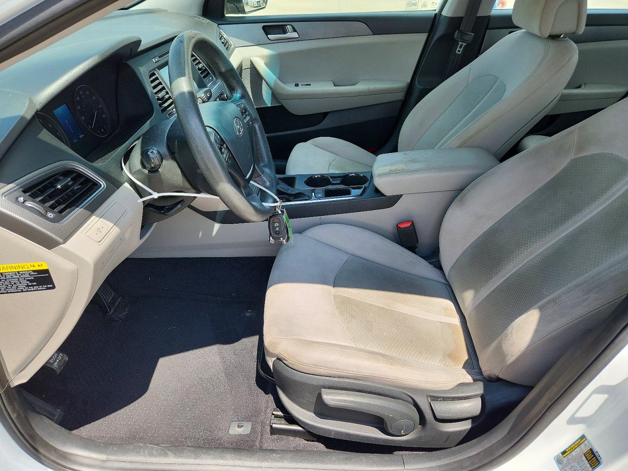 2016 Hyundai Sonata Se White vin: 5NPE24AF4GH367636