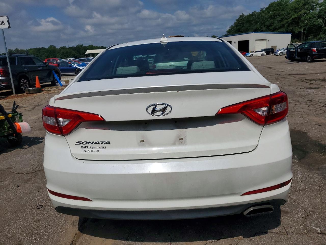 2015 Hyundai Sonata Se White vin: 5NPE24AF5FH000680