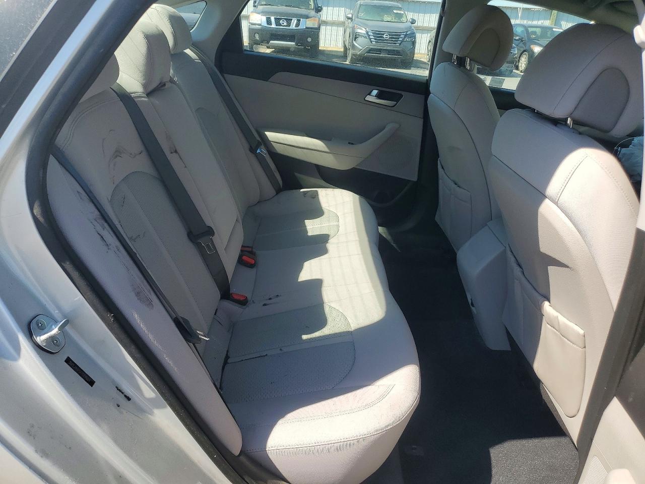 2015 Hyundai Sonata Se Silver vin: 5NPE24AF5FH004664