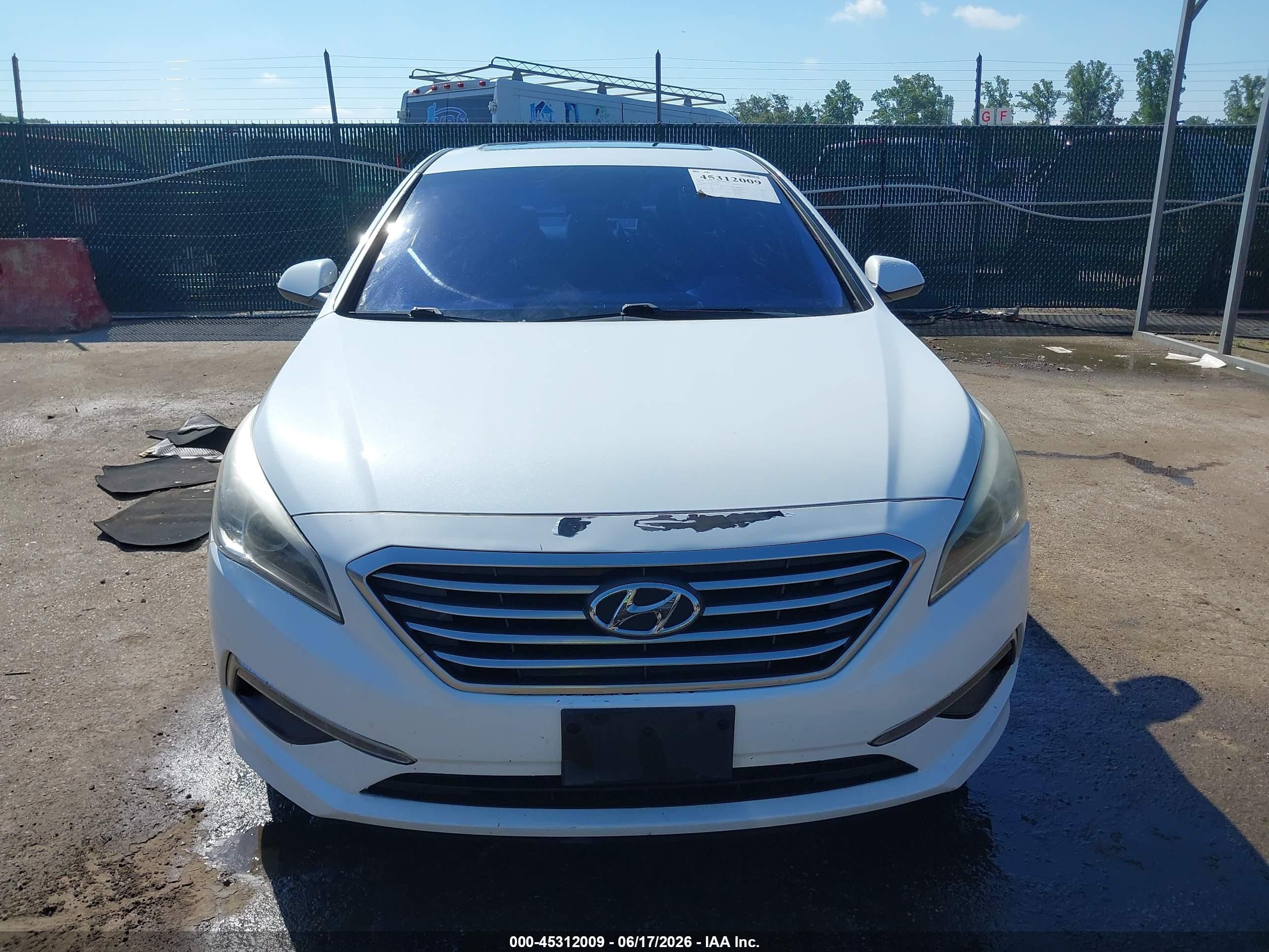 2015 Hyundai Sonata Se White vin: 5NPE24AF5FH009363