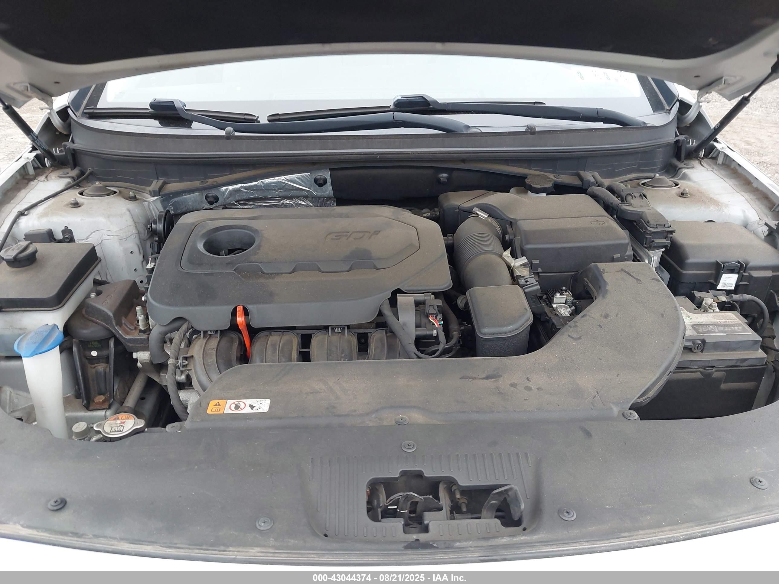 2015 Hyundai Sonata Se Серебряный vin: 5NPE24AF5FH025045
