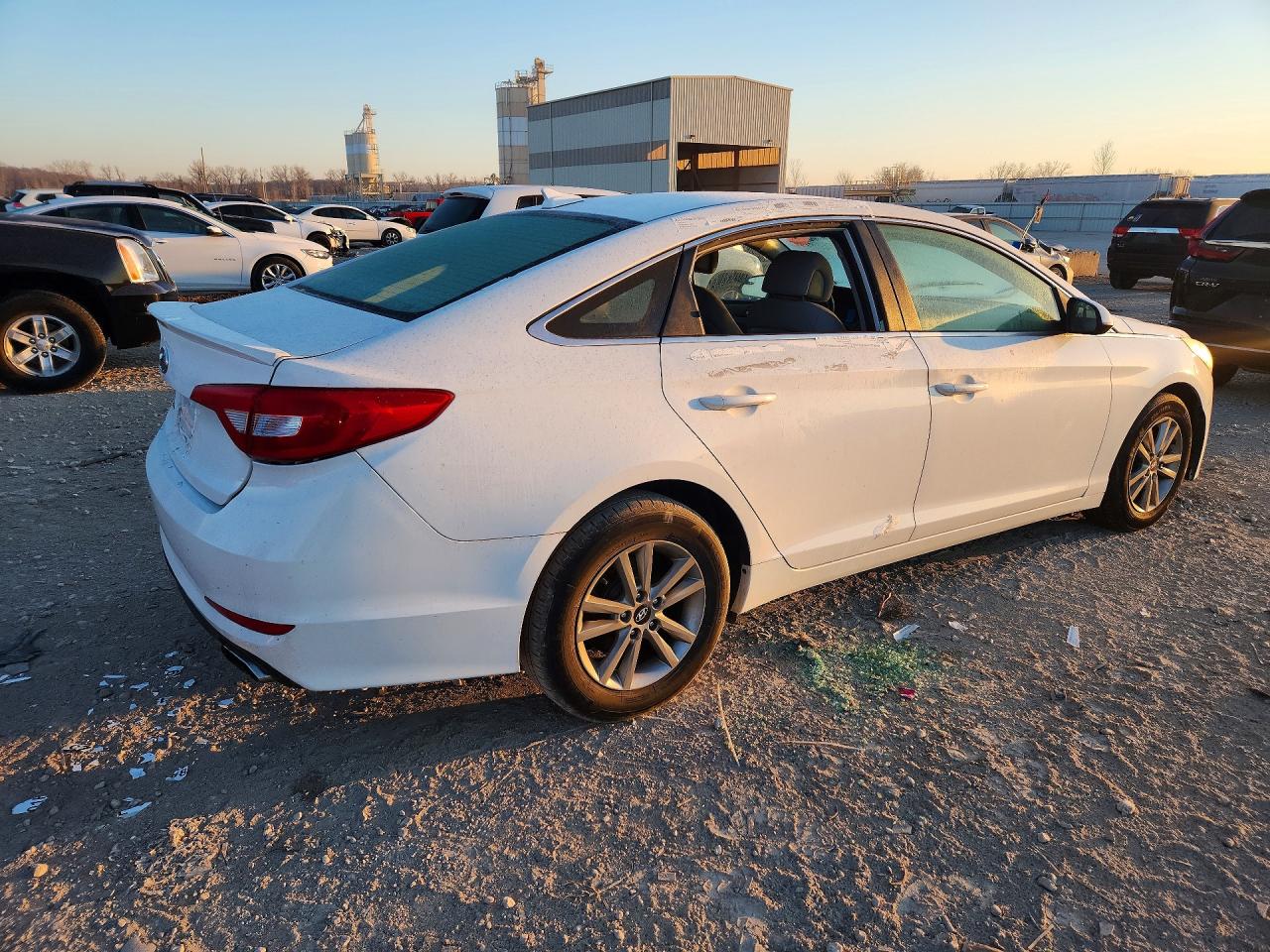 2015 Hyundai Sonata Se White vin: 5NPE24AF5FH038345