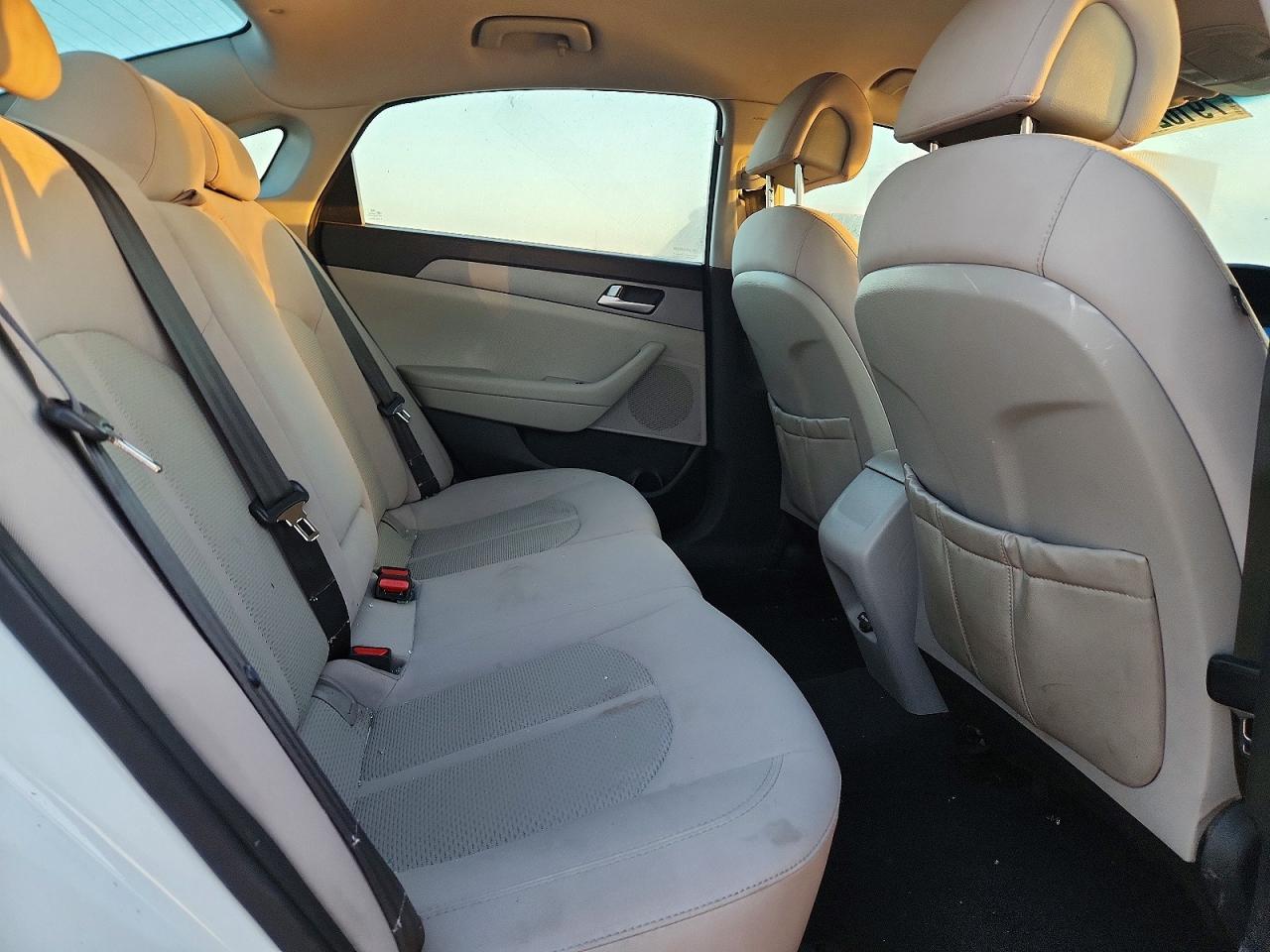 2015 Hyundai Sonata Se White vin: 5NPE24AF5FH038345